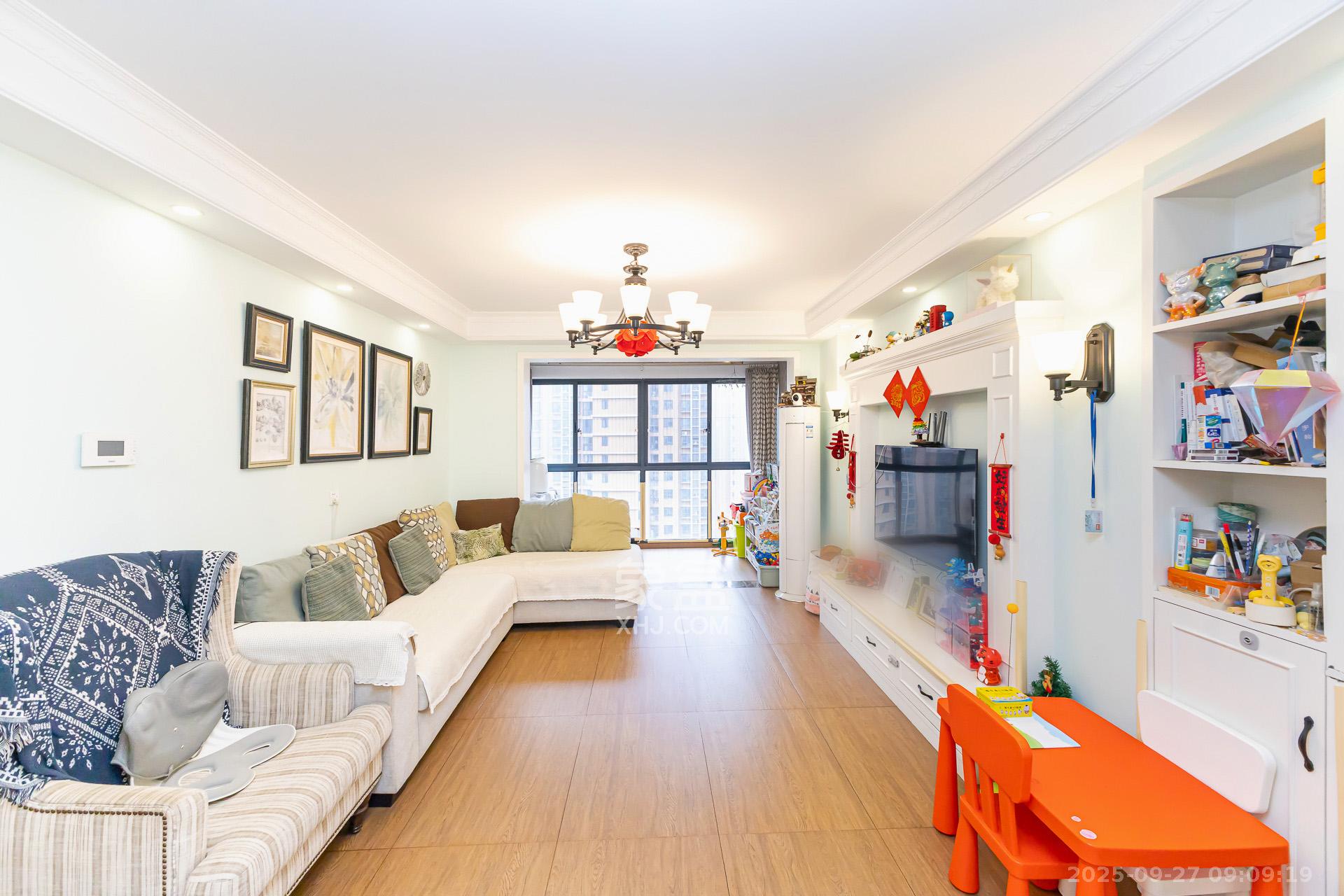 明发国际城  4室2厅2卫    102.0万 明发国际城  4室2厅2卫    102.0万