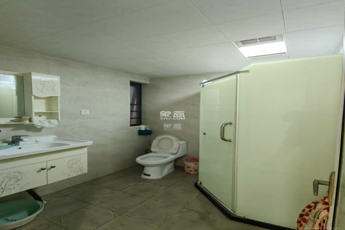 中建梅溪湖中心  3室2厅2卫    3400.0元/月 中建梅溪湖中心  3室2厅2卫    3400.0元/月室内图