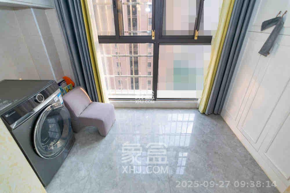 新城国际花都 3室2厅2卫 2000.0元/月 新城国际花都 3室2厅2卫 2000.0元/月室内图