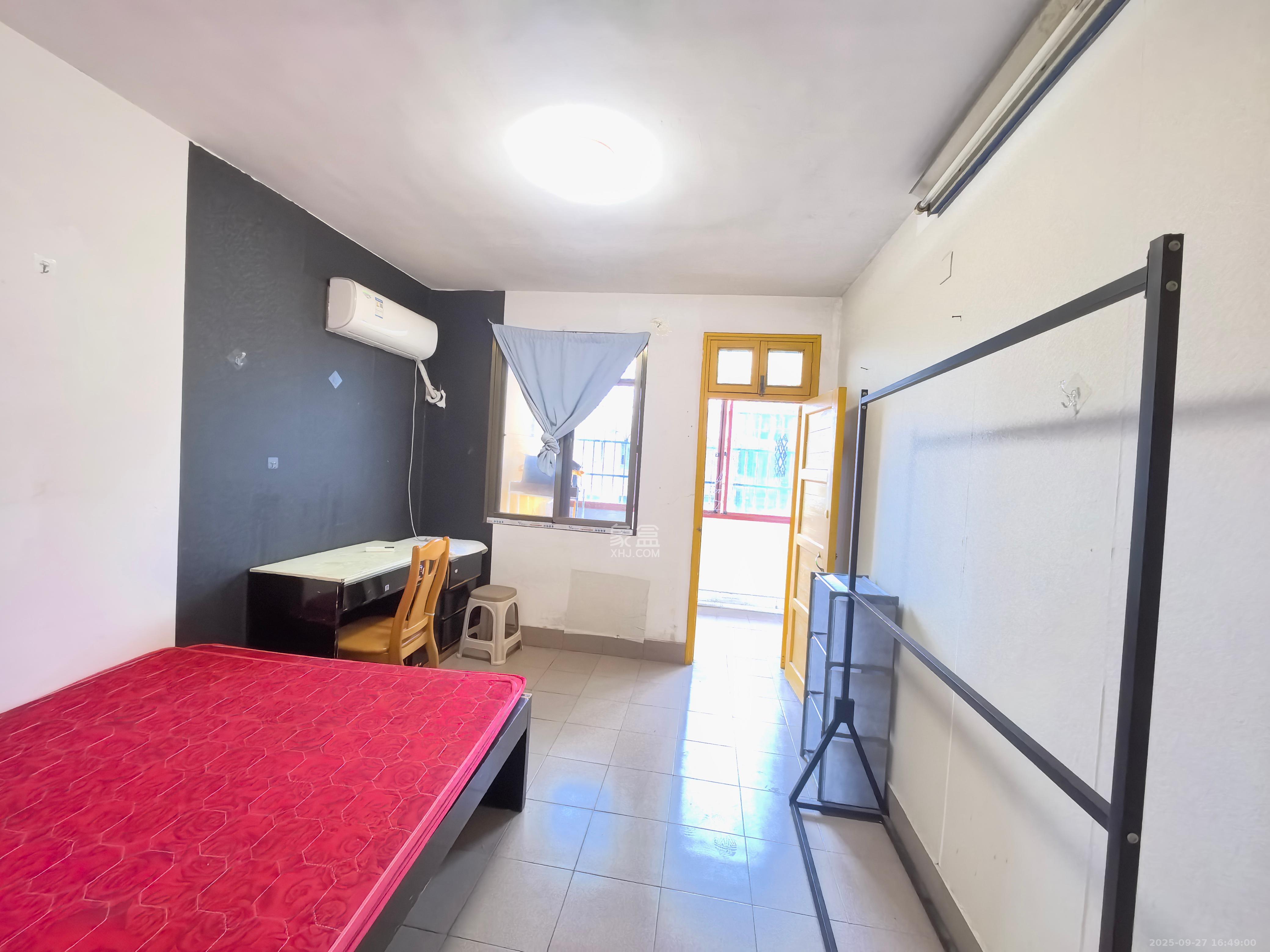 岳麓区教师村  3室2厅1卫    2200.0元/月室内图