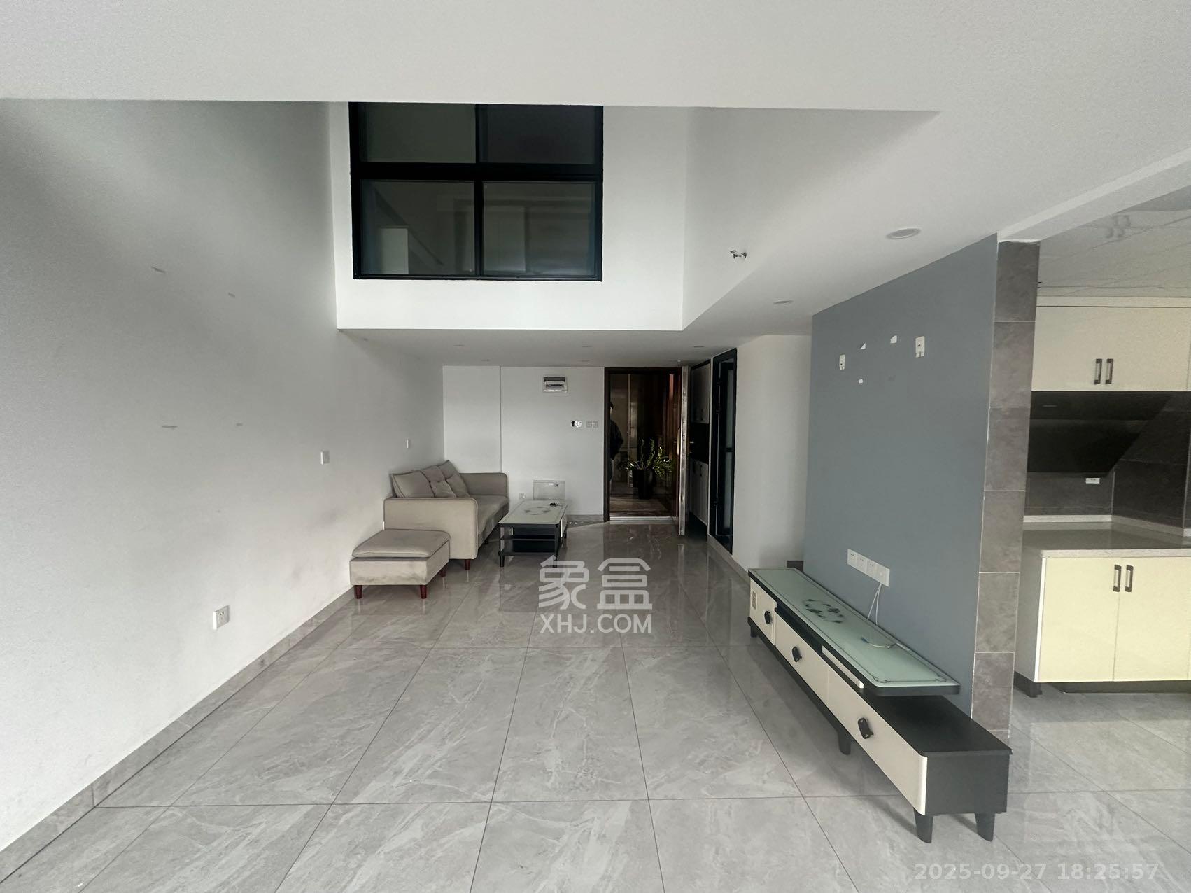 恒大御景半岛锦绣苑 2室2厅1卫 2800.0元/月 恒大御景半岛锦绣苑 2室2厅1卫 2800.0元/月室内图