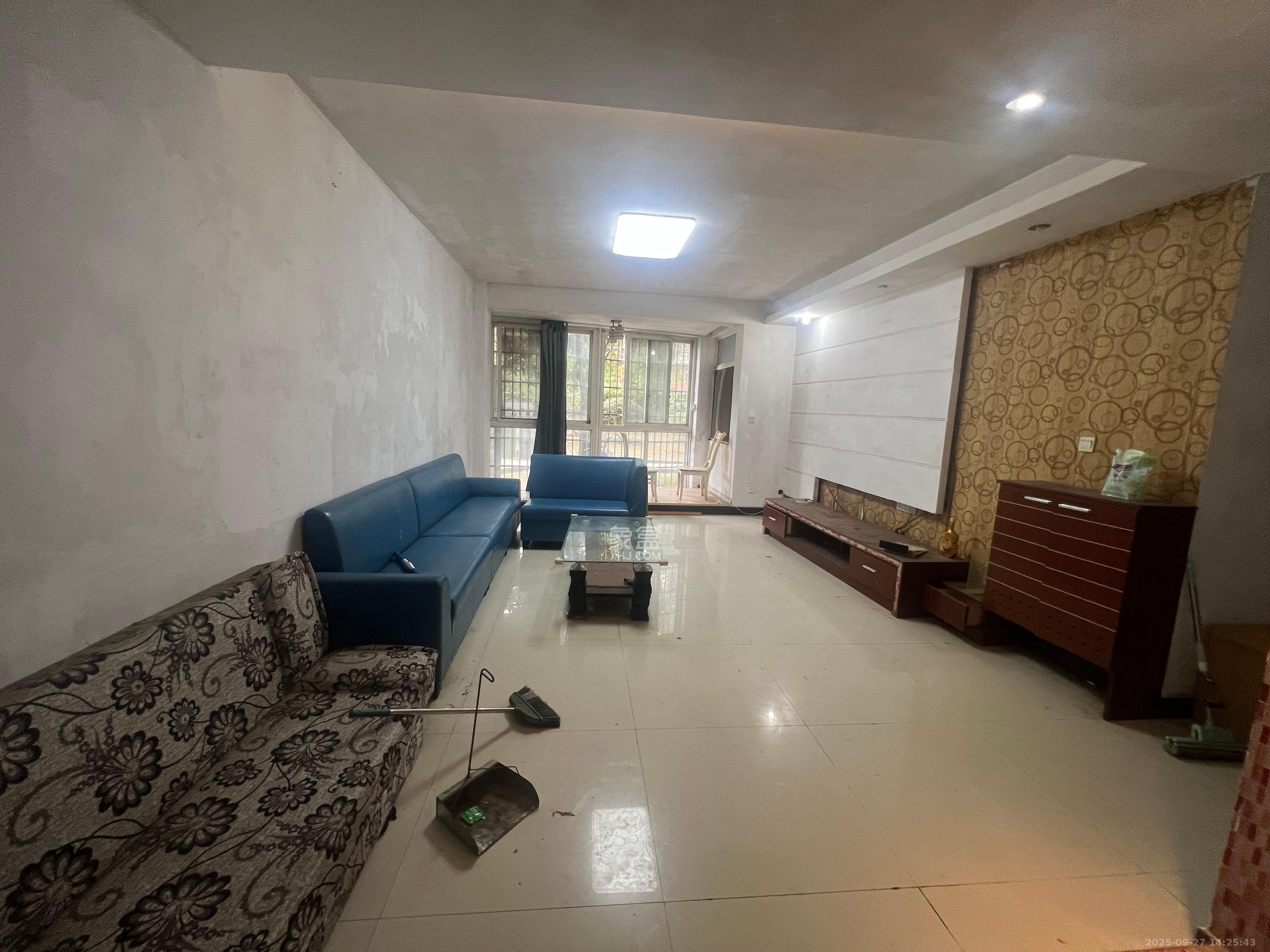 幸福洋房  3室2厅2卫    1500.0元/月 幸福洋房  3室2厅2卫    1500.0元/月