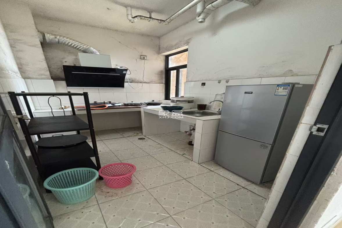 西海岸镇海小区 1室1厅1卫 850.0元/月 西海岸镇海小区 1室1厅1卫 850.0元/月室内图