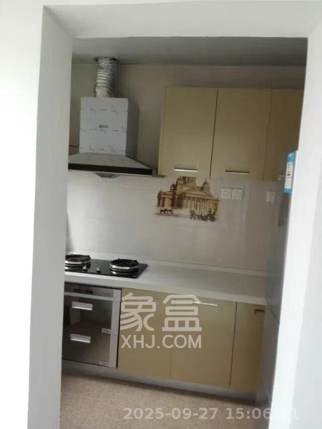鑫远和城（一、二期）  3室2厅1卫   2500.00元/月室内图