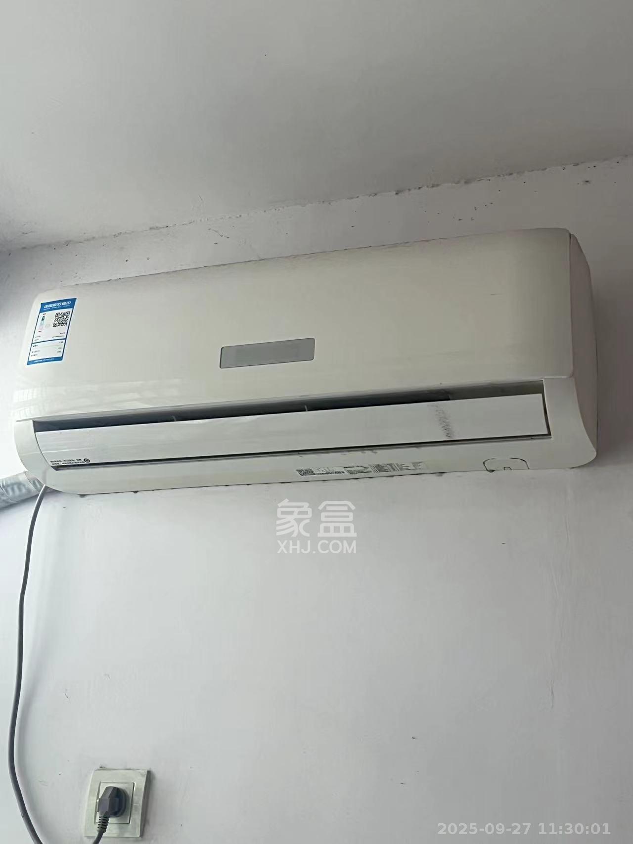 兴联母山小区 3室1厅1卫 1200.0元/月 兴联母山小区 3室1厅1卫 1200.0元/月室内图