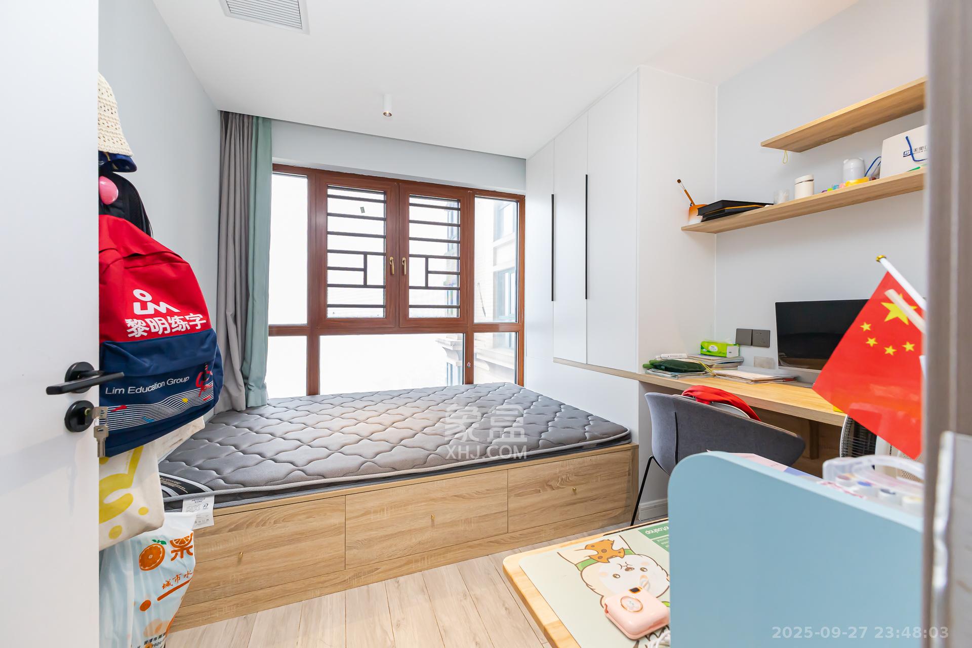 金湘苑(星澜之悦) 3室2厅1卫 81.0万 金湘苑(星澜之悦) 3室2厅1卫 81.0万卧室