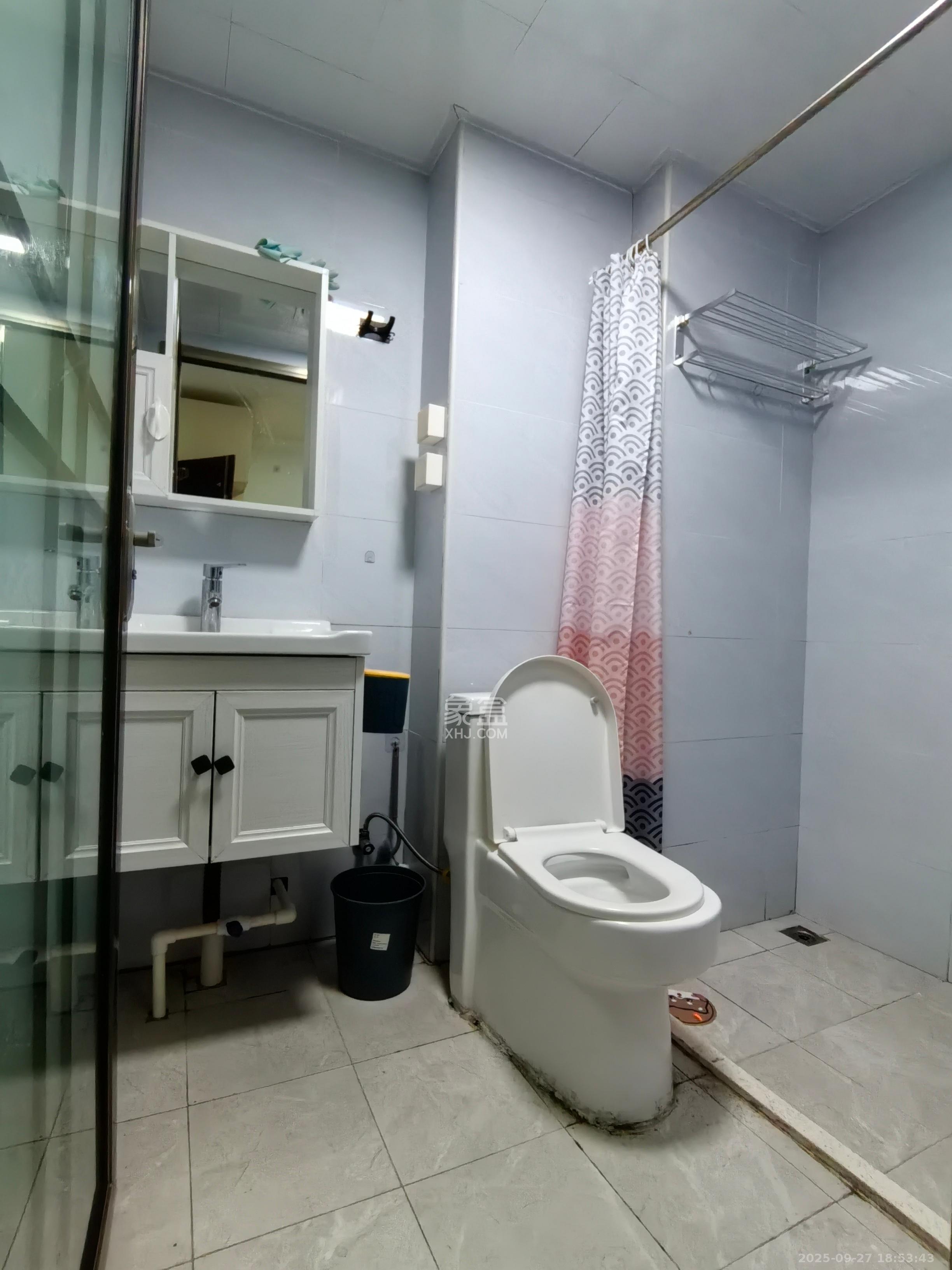 天健城 1室0厅1卫 1800.0元/月 天健城 1室0厅1卫 1800.0元/月室内图