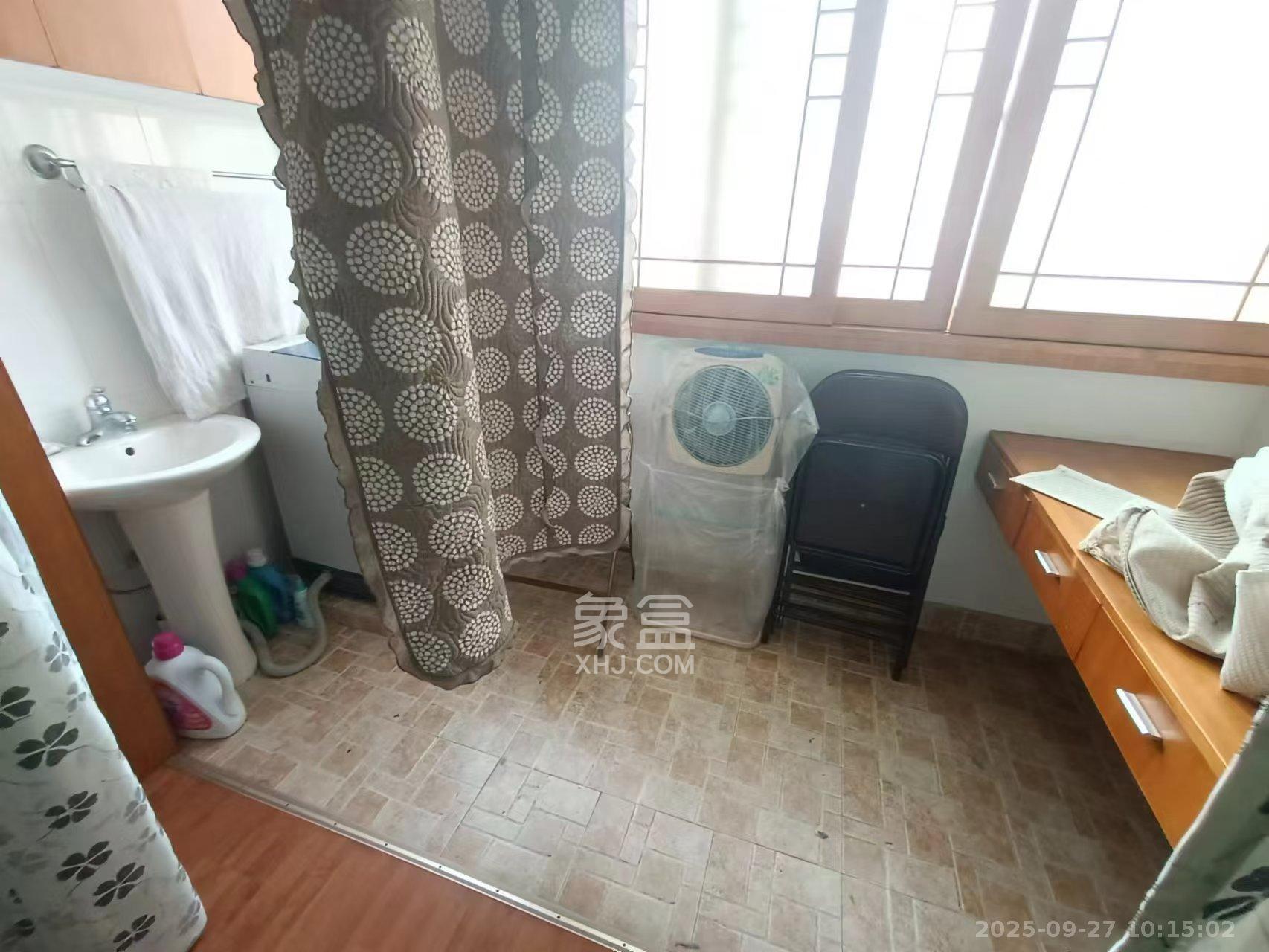 天泽大厦  1室1厅1卫   2000.00元/月室内图