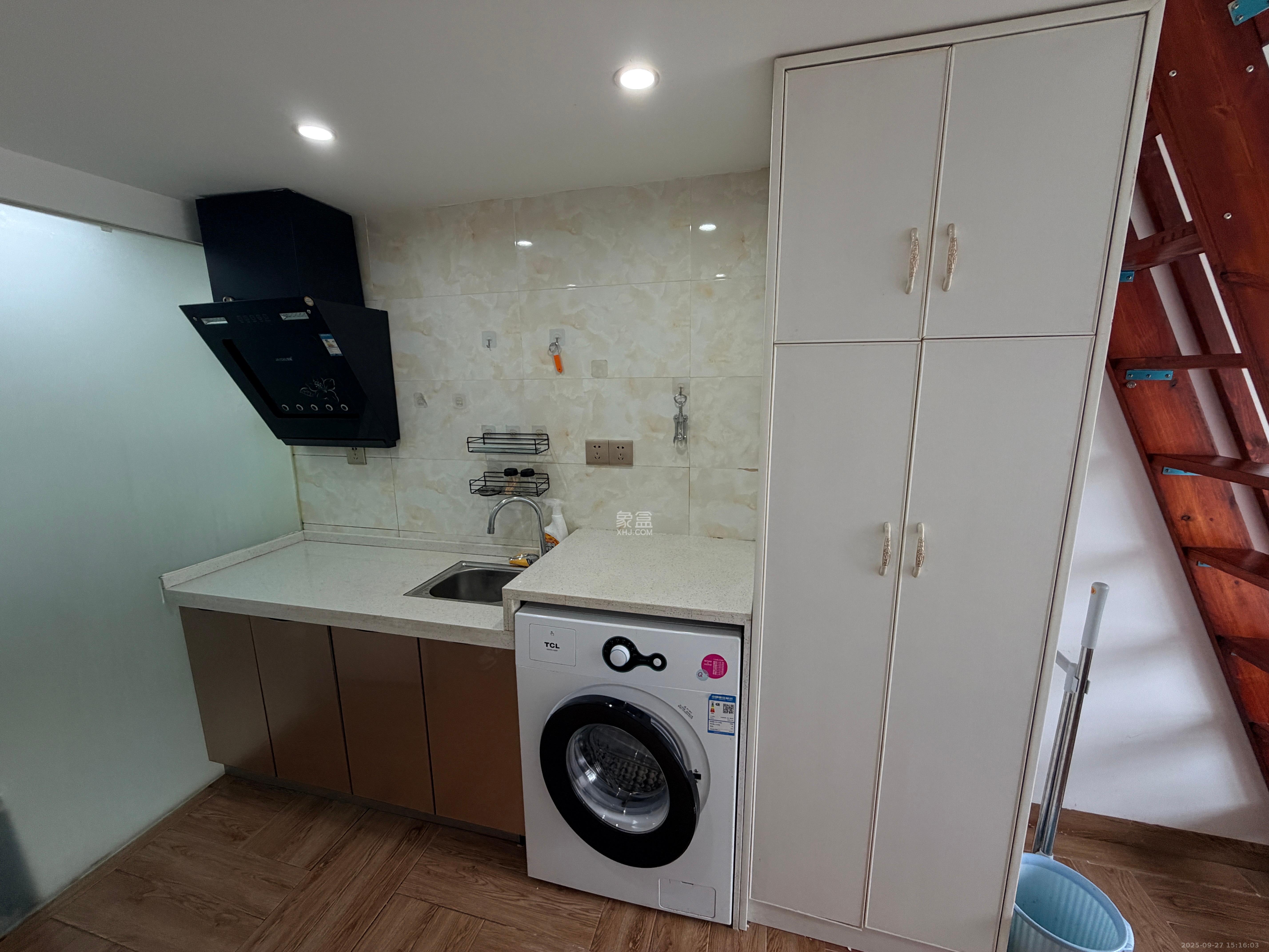 叠彩兰亭 1室1厅1卫 1200.0元/月 叠彩兰亭 1室1厅1卫 1200.0元/月室内图