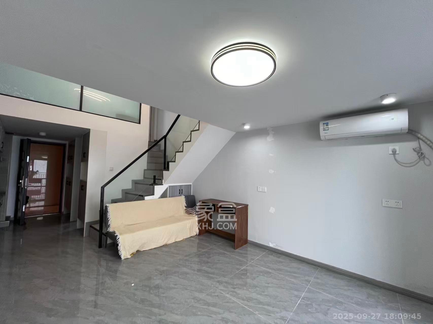 启迪协信中心 2室1厅1卫 2300.0元/月 启迪协信中心 2室1厅1卫 2300.0元/月室内图