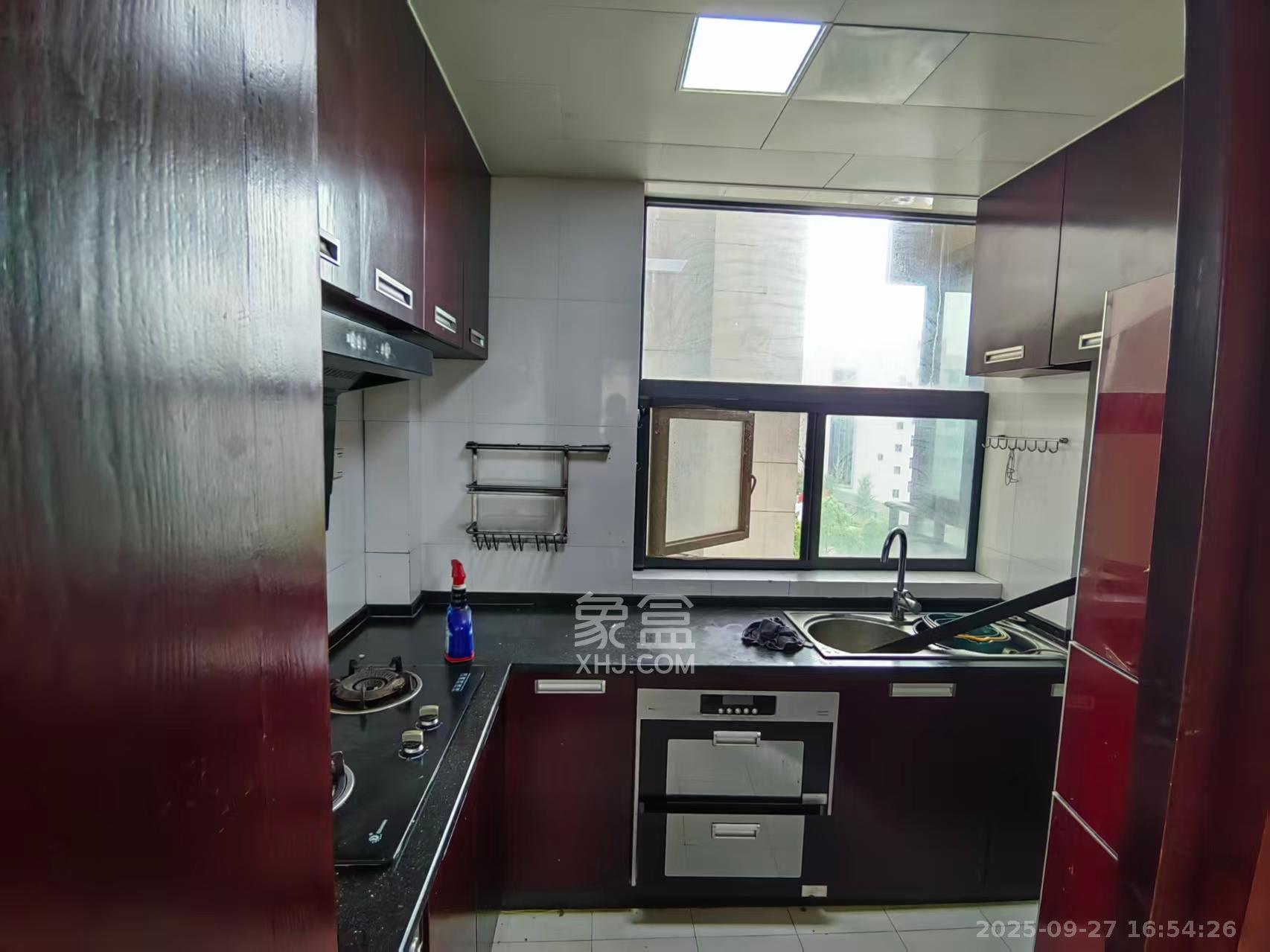 中信城市广场(中信新城一期) 2室2厅1卫 1800.0元/月 中信城市广场(中信新城一期) 2室2厅1卫 1800.0元/月室内图