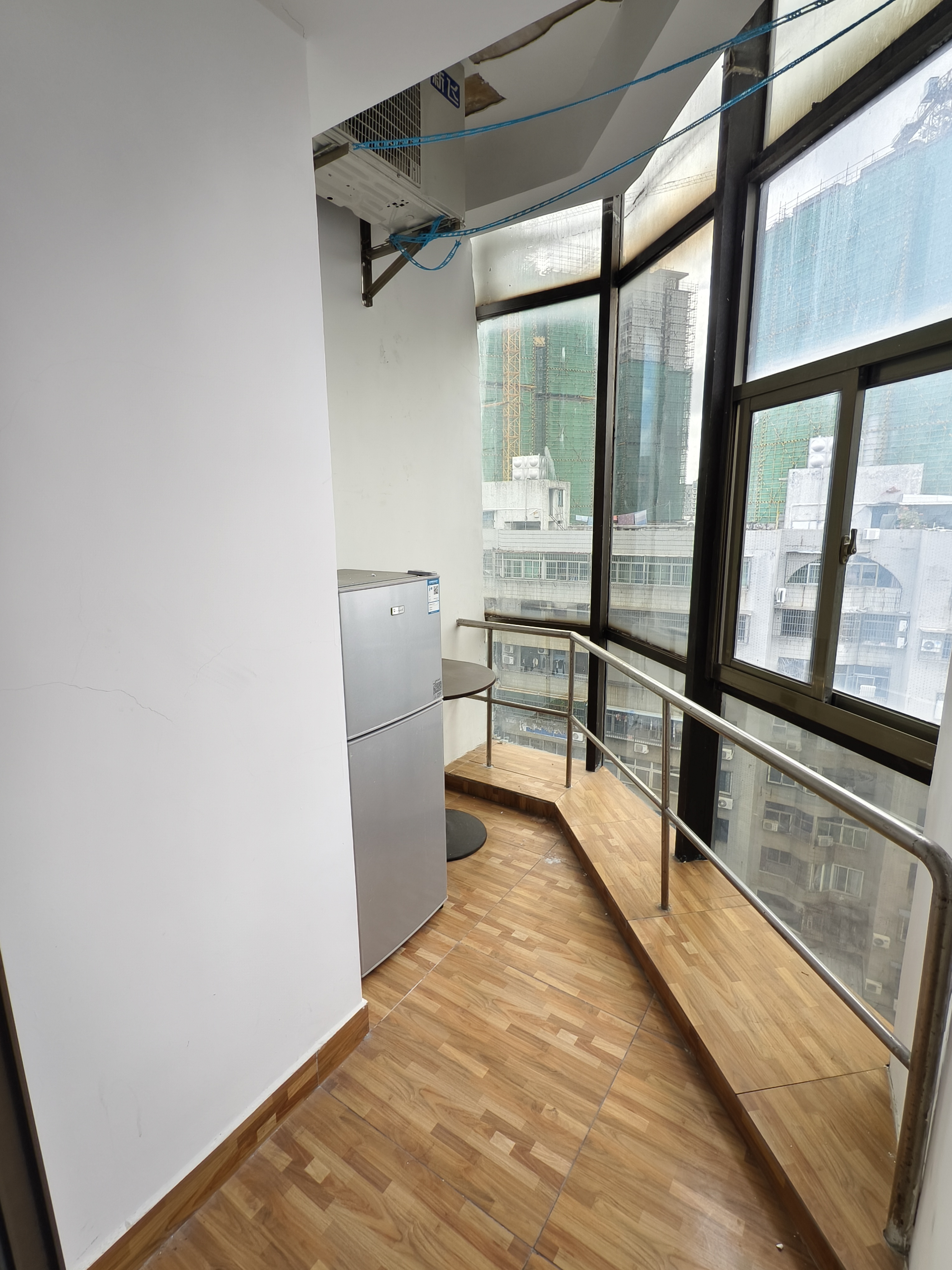 海深国际大厦 1室0厅1卫 1280.0元/月 海深国际大厦 1室0厅1卫 1280.0元/月室内图