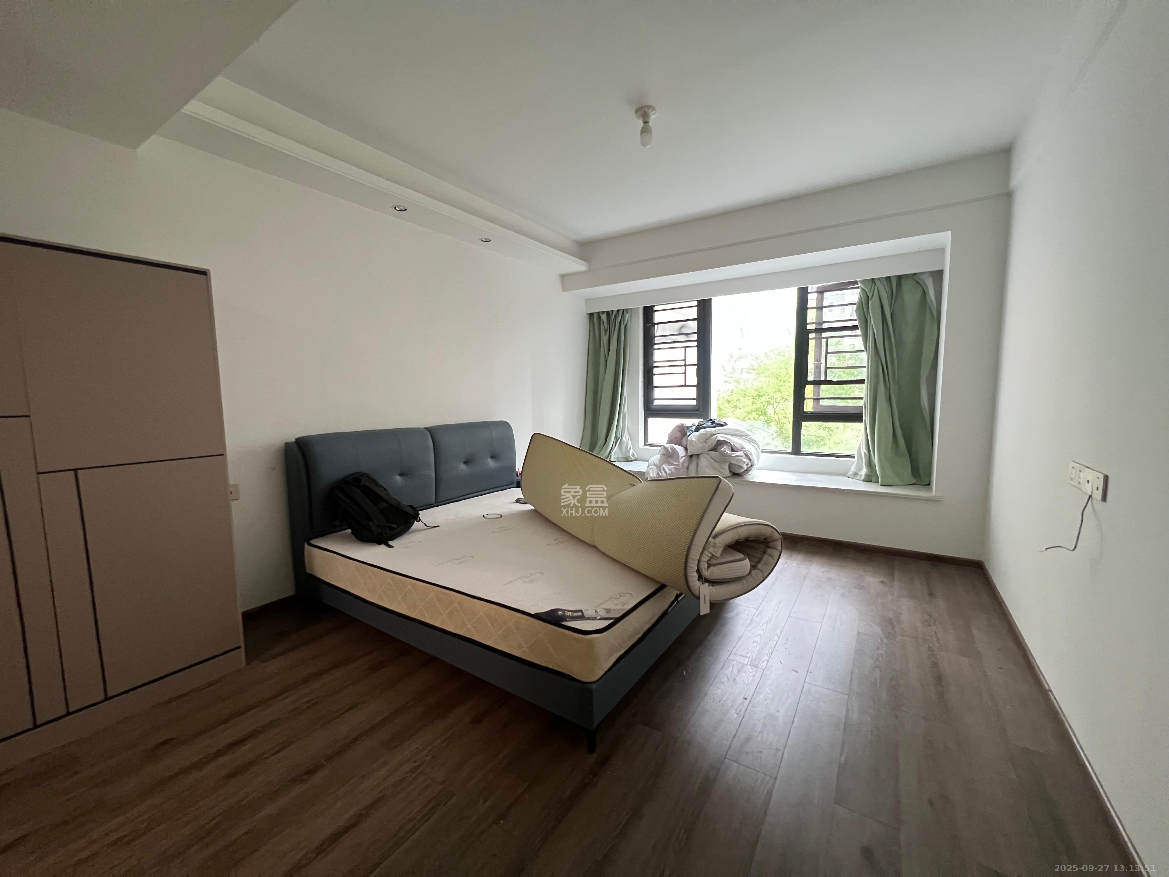 金茂建发泊悦 4室2厅1卫 4500.0元/月 金茂建发泊悦 4室2厅1卫 4500.0元/月室内图