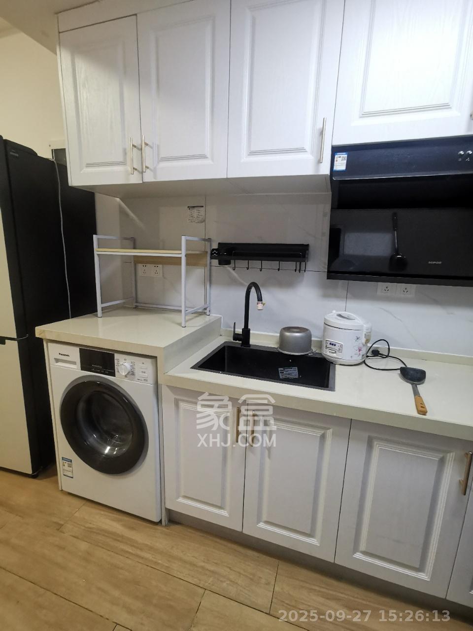 长房东旭国际 1室1厅1卫 1200.0元/月 长房东旭国际 1室1厅1卫 1200.0元/月室内图