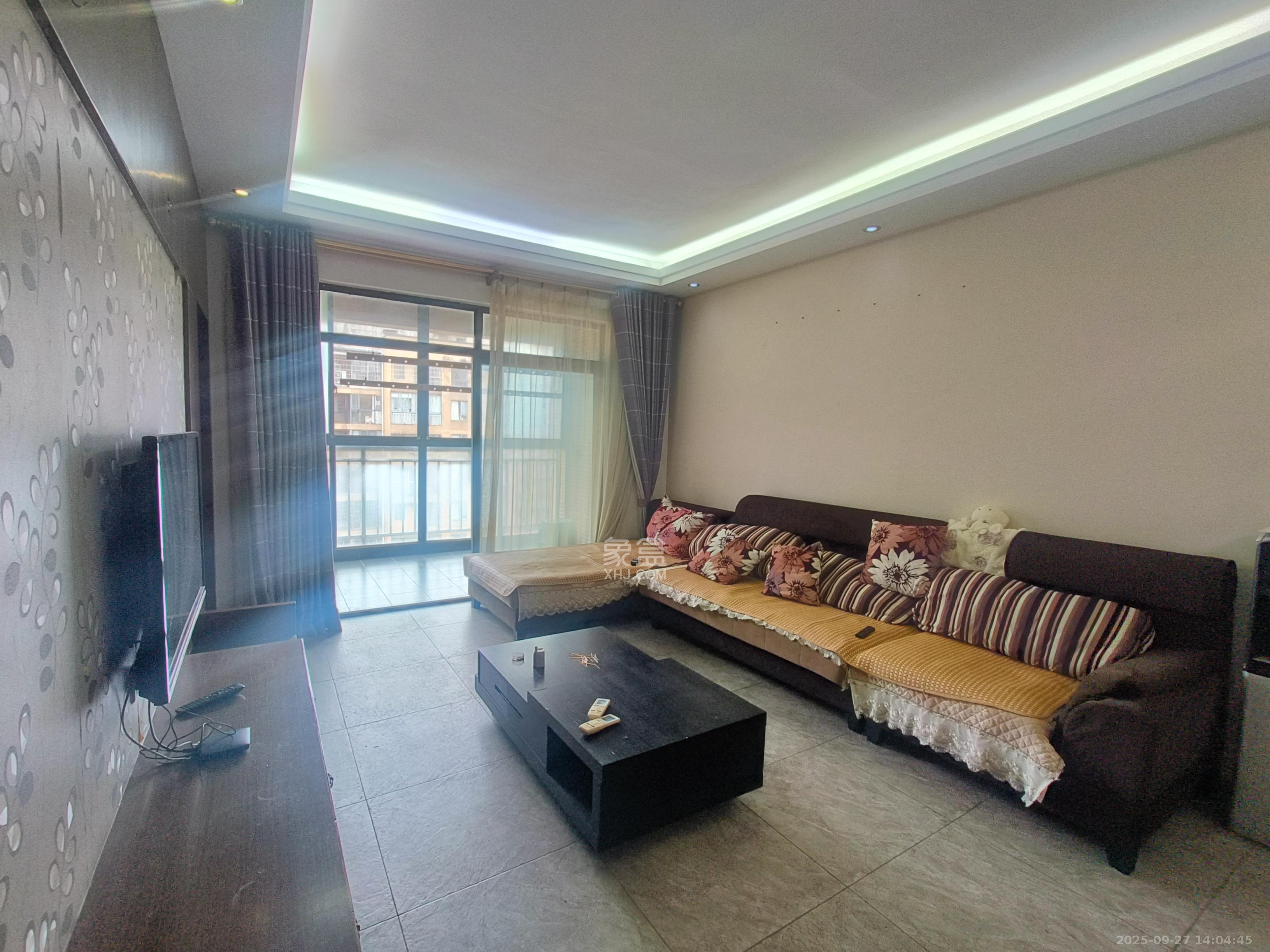 英祥春天 2室2厅1卫 2100.0元/月 英祥春天 2室2厅1卫 2100.0元/月室内图