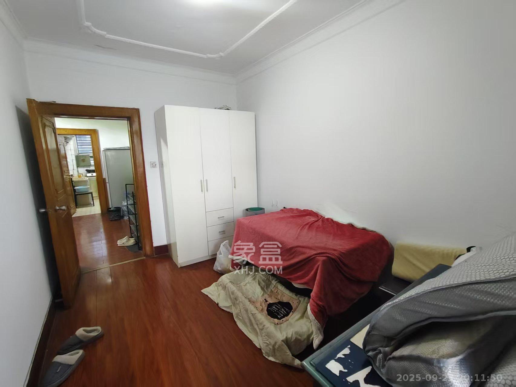 水泵厂宿舍 2室1厅1卫 1400.0元/月 水泵厂宿舍 2室1厅1卫 1400.0元/月室内图