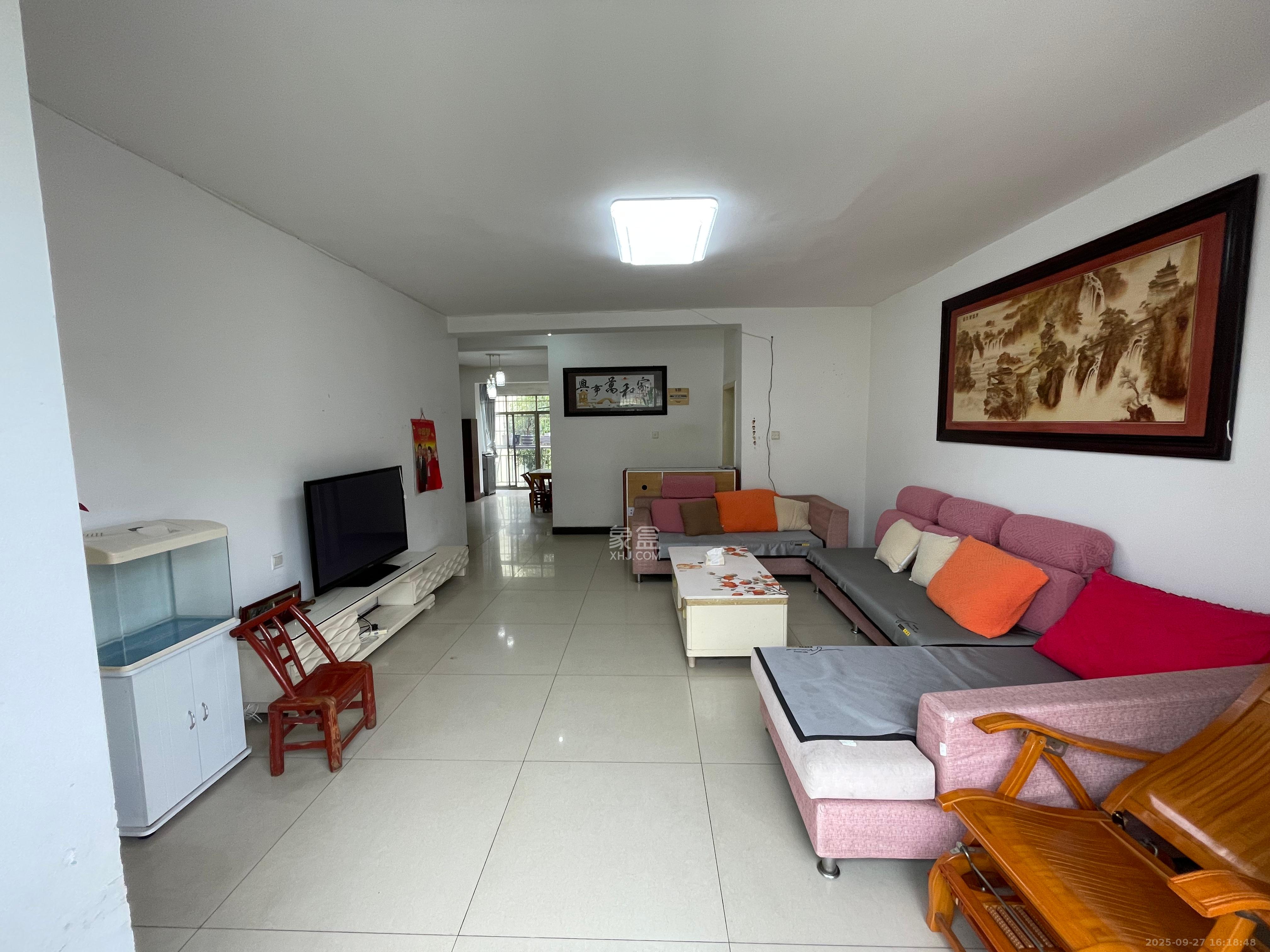 金峰小区北院(七里营社区) 3室2厅1卫 1800.0元/月 金峰小区北院(七里营社区) 3室2厅1卫 1800.0元/月室内图