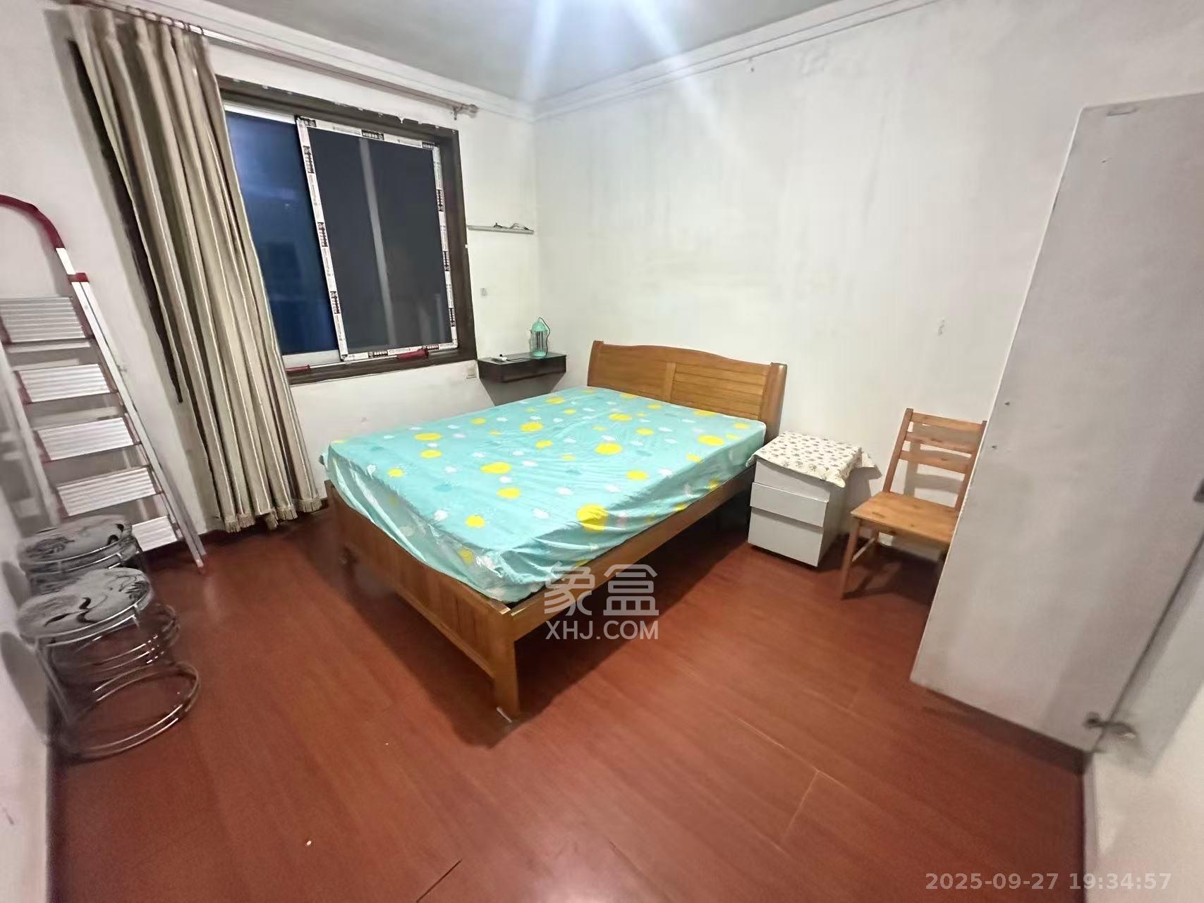 广厦新村  2室1厅1卫    1400.0元/月室内图