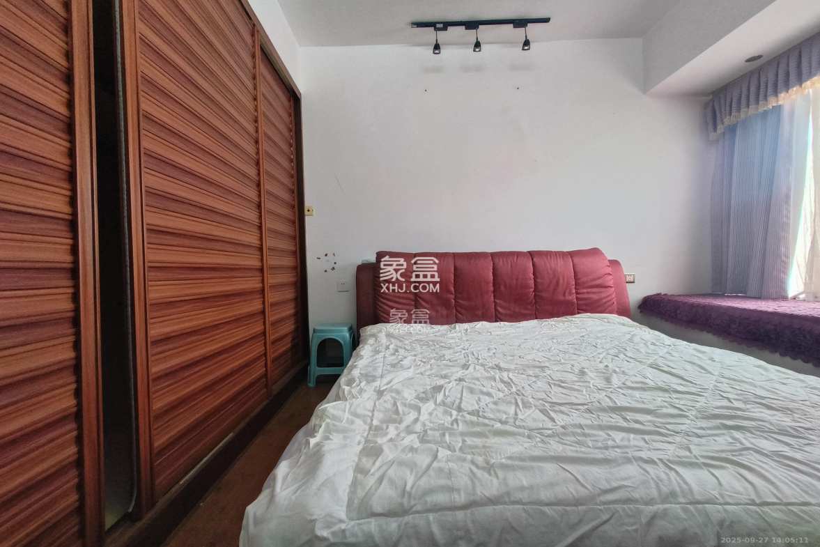 英祥春天 2室2厅1卫 2100.0元/月 英祥春天 2室2厅1卫 2100.0元/月室内图