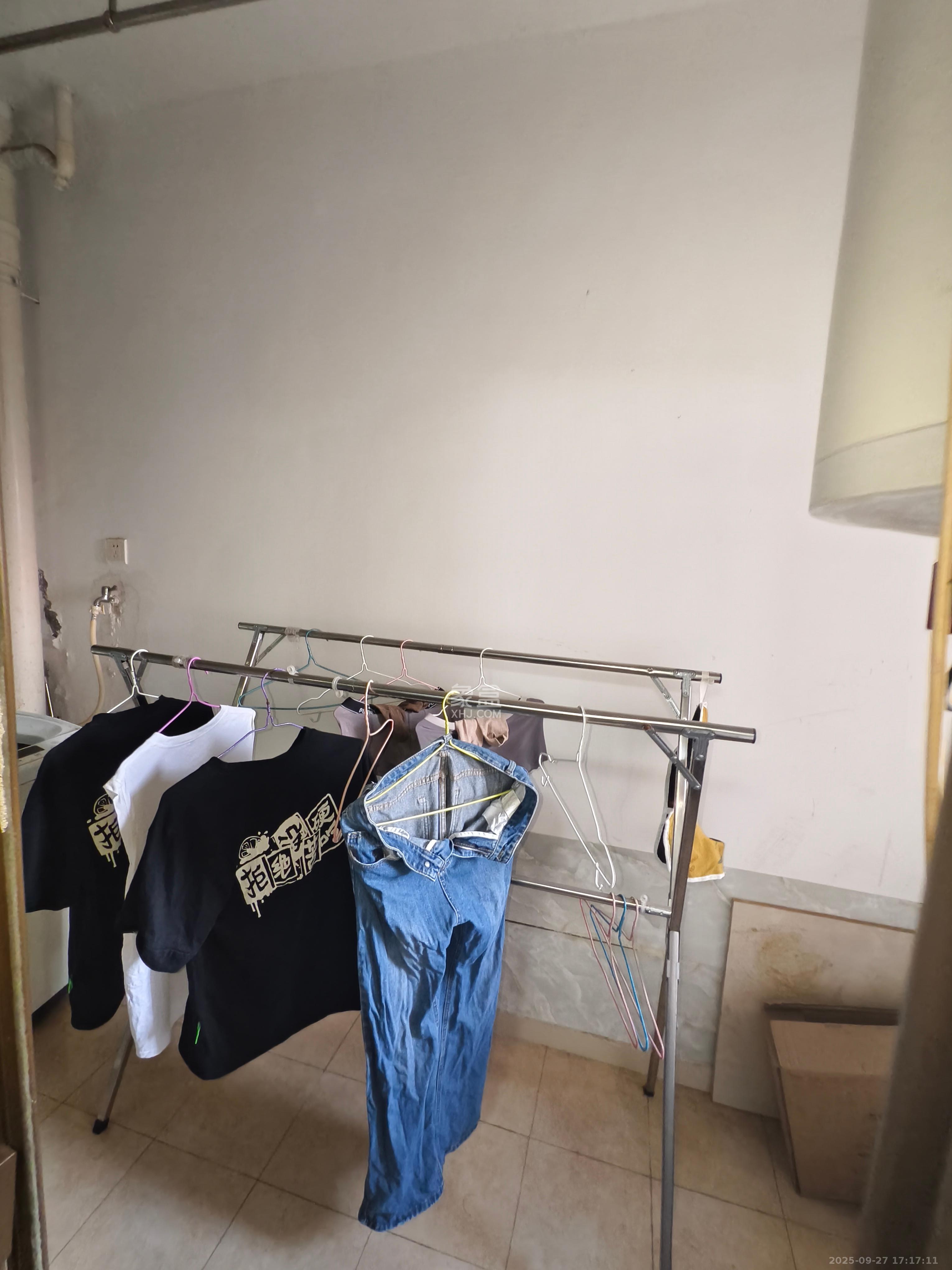 绿地公馆（绿地名邸）  1室1厅1卫    1200.0元/月户型图