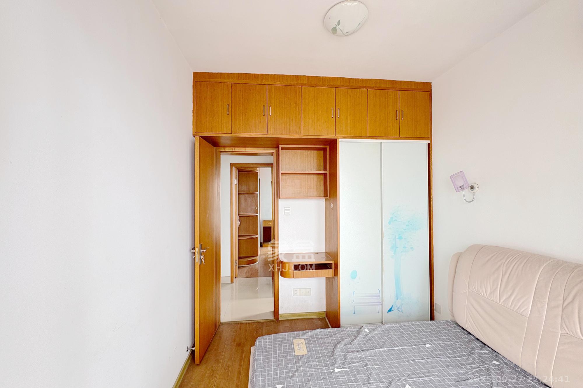 星典时代  2室1厅1卫    52.8万卧室