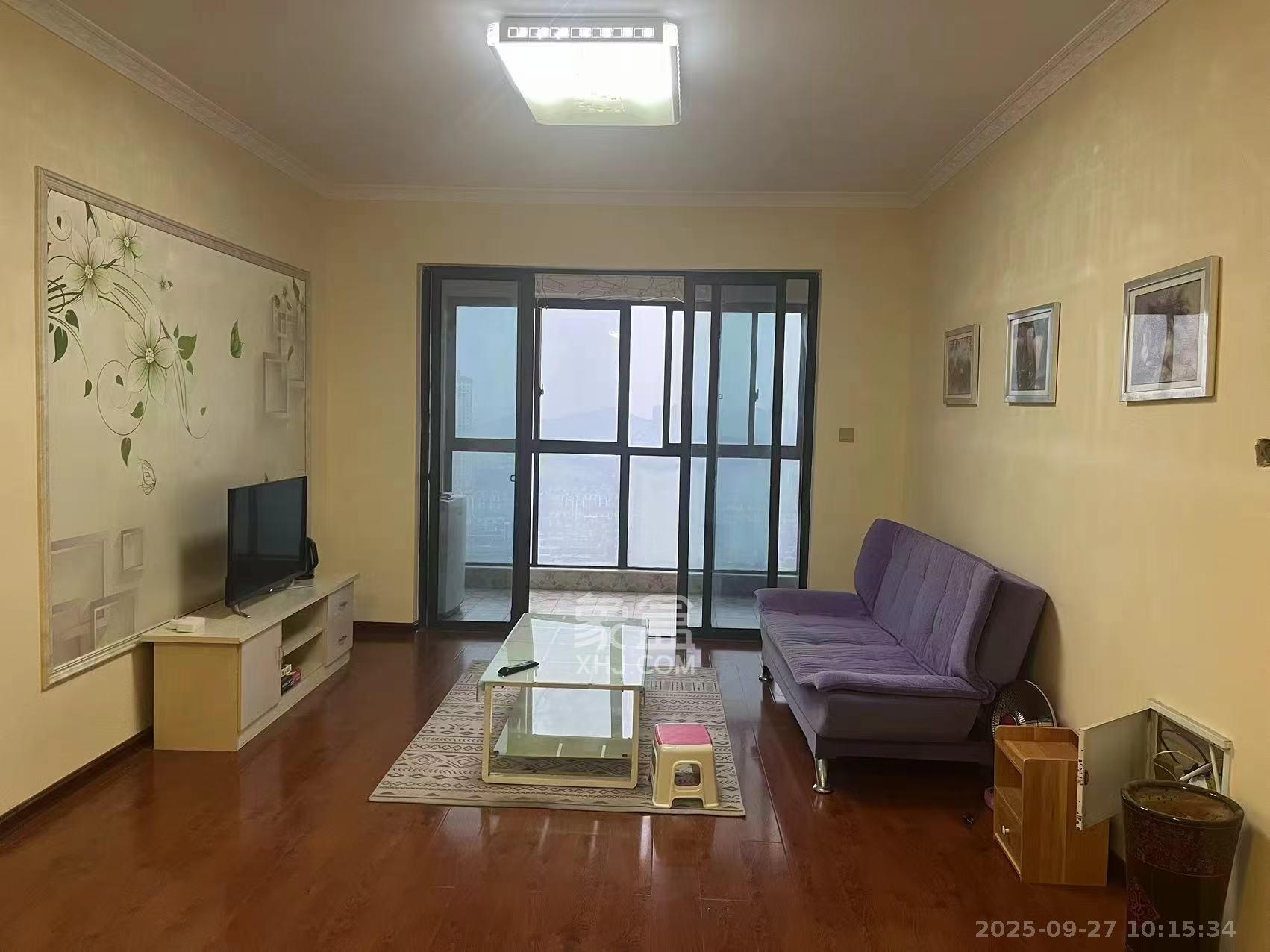 湖南报业文化城(米地亚家园) 3室2厅2卫 1800.0元/月 湖南报业文化城(米地亚家园) 3室2厅2卫 1800.0元/月室内图