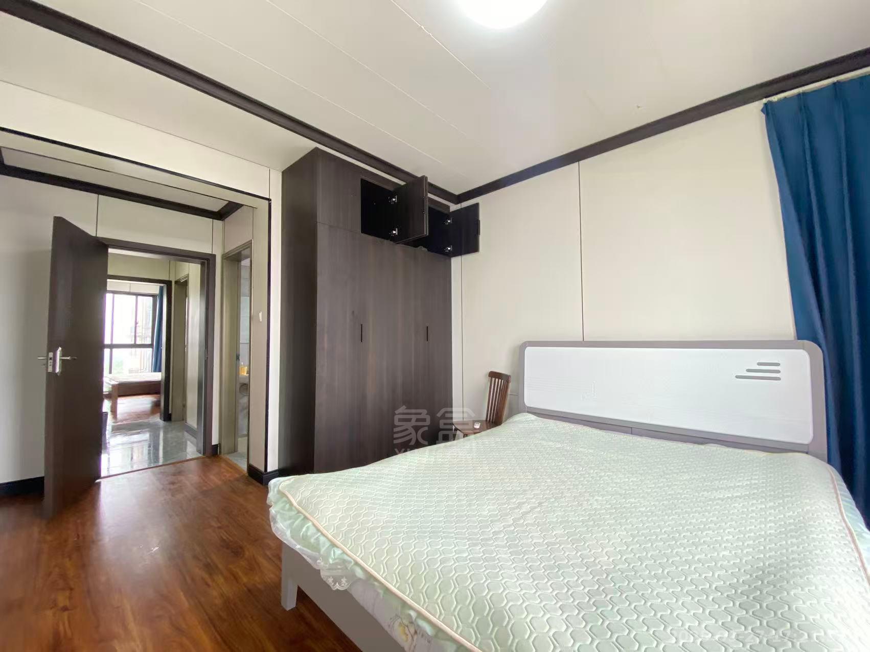 望云印象 4室2厅1卫 2600.0元/月 望云印象 4室2厅1卫 2600.0元/月室内图