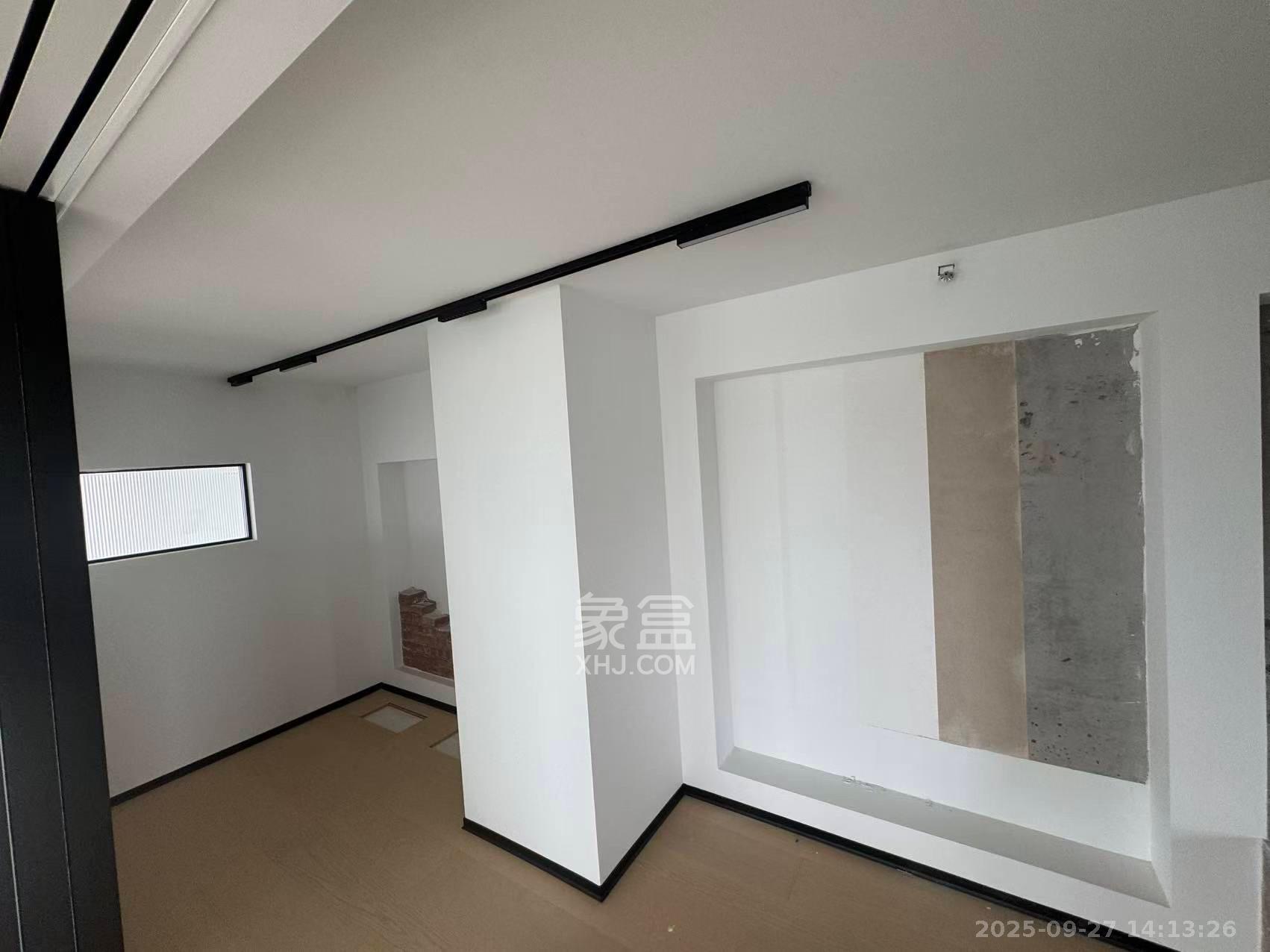 京武浪琴山三期(京武中心) 2室1厅1卫 8500.0元/月 京武浪琴山三期(京武中心) 2室1厅1卫 8500.0元/月室内图