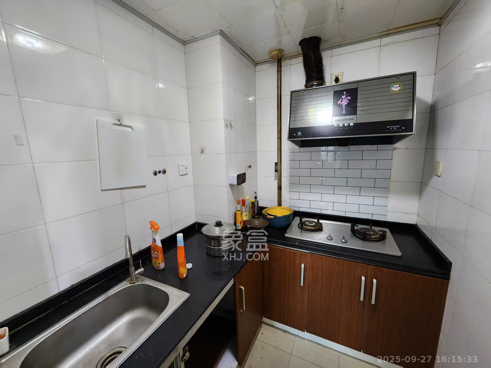 BOBO天下城(CTA财富中心) 1室1厅1卫 1700.0元/月 BOBO天下城(CTA财富中心) 1室1厅1卫 1700.0元/月室内图