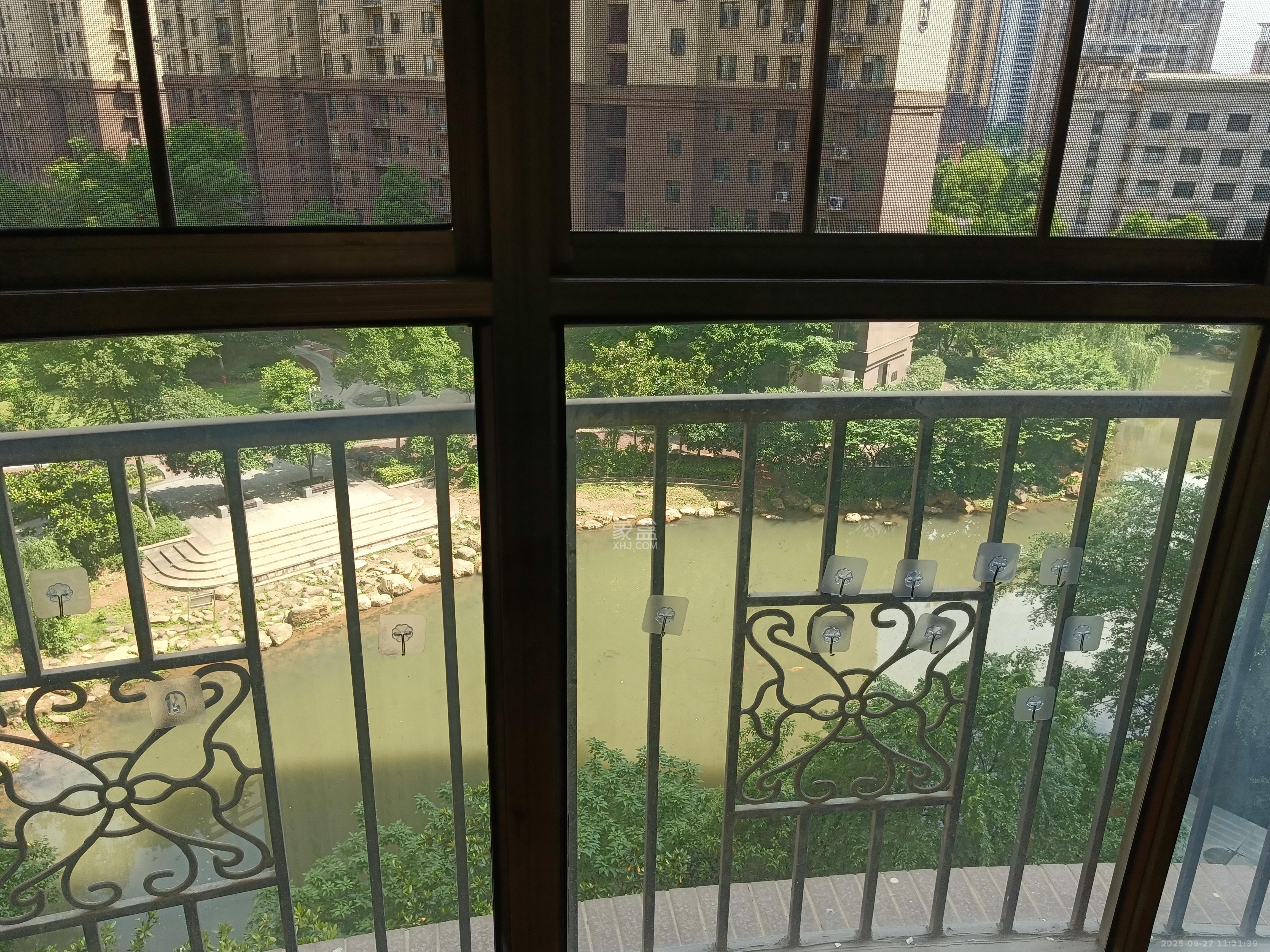 江山帝景哈佛 3室2厅2卫 2100.0元/月 江山帝景哈佛 3室2厅2卫 2100.0元/月室内图