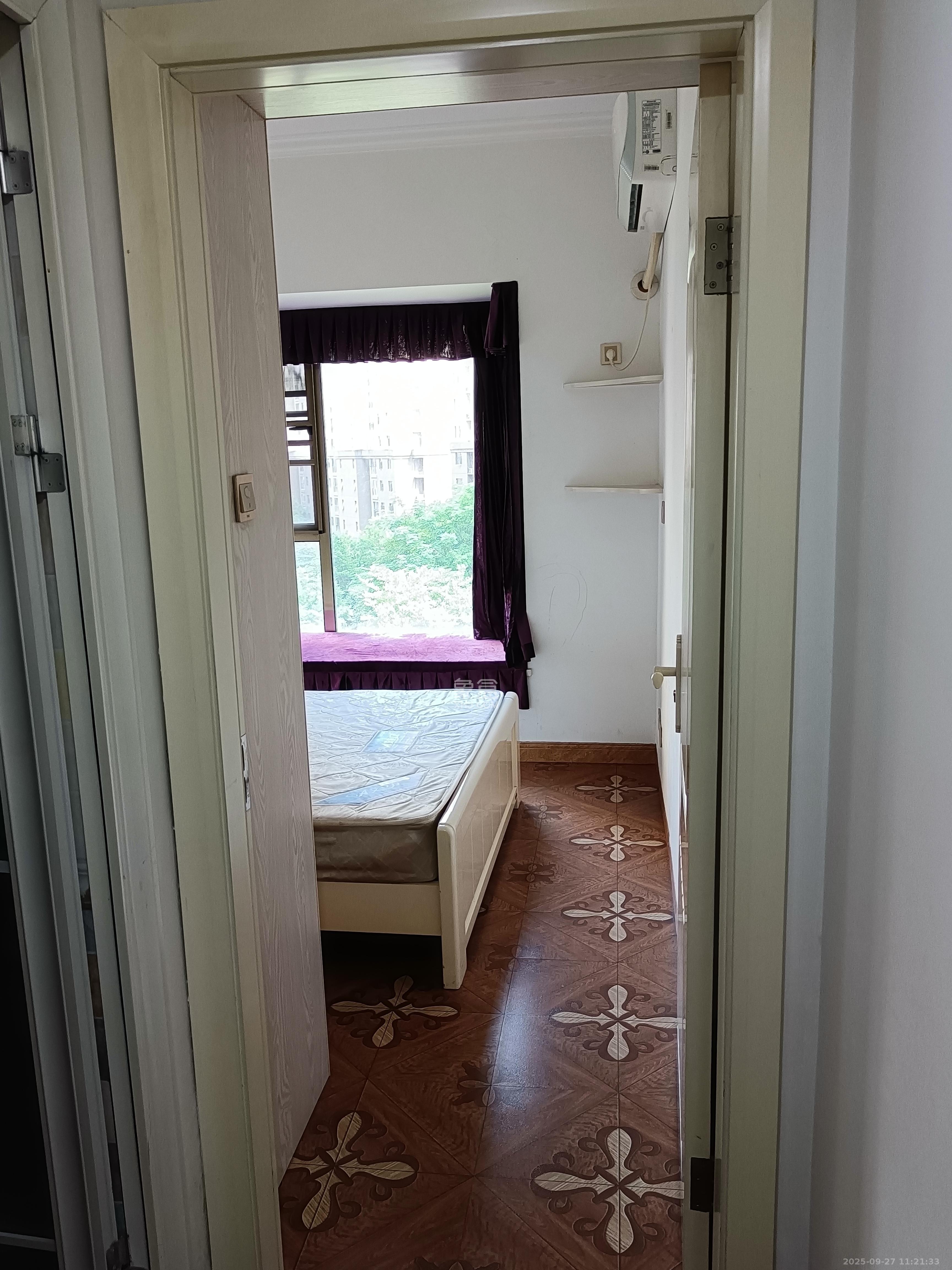 江山帝景哈佛 3室2厅2卫 2100.0元/月 江山帝景哈佛 3室2厅2卫 2100.0元/月室内图