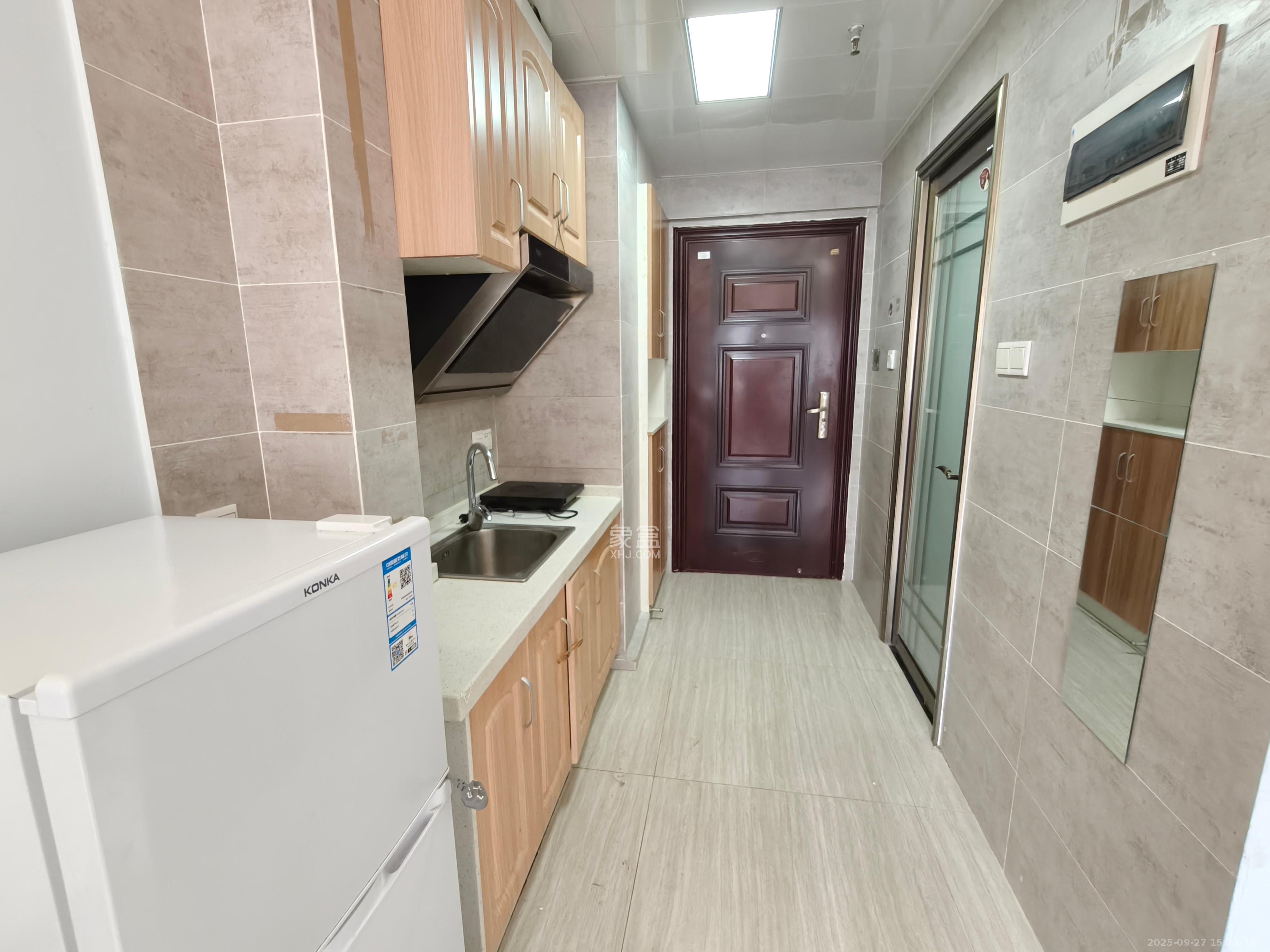 钰龙天下二期(钰龙佳园) 1室1厅1卫 1200.0元/月 钰龙天下二期(钰龙佳园) 1室1厅1卫 1200.0元/月室内图