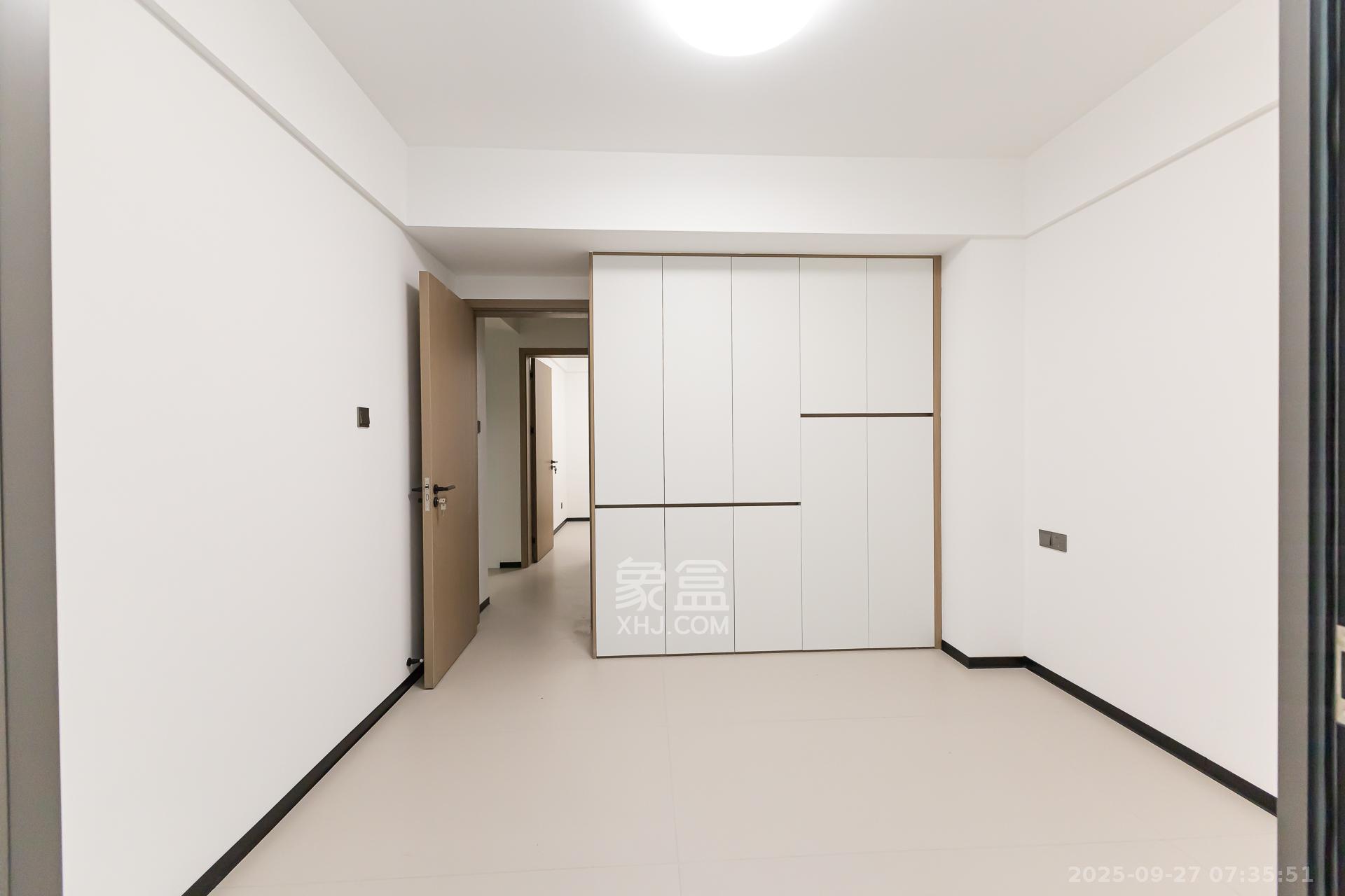 越秀湘江星汇城二期 4室2厅2卫 129.8万 越秀湘江星汇城二期 4室2厅2卫 129.8万卧室