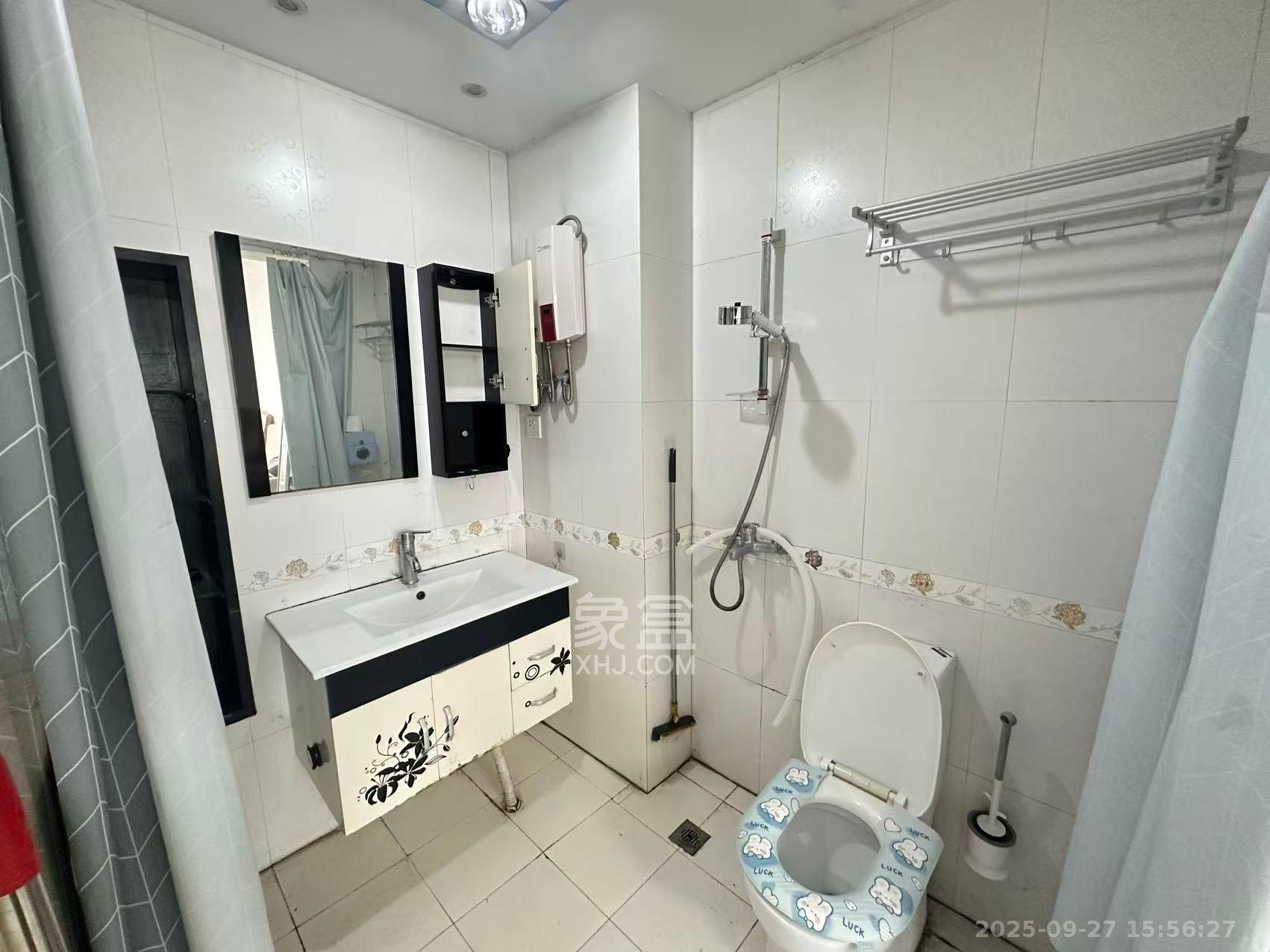 美林银谷 1室1厅1卫 1500.0元/月 美林银谷 1室1厅1卫 1500.0元/月室内图