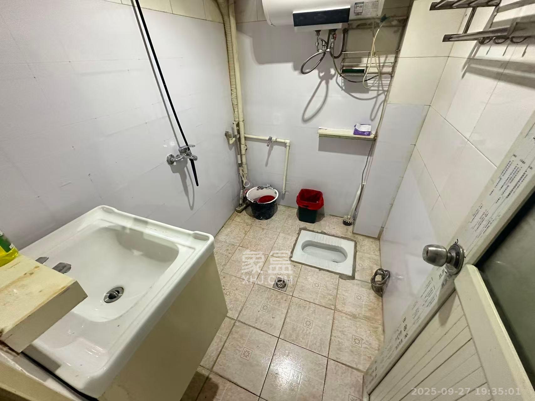 广厦新村 2室1厅1卫 1400.0元/月 广厦新村 2室1厅1卫 1400.0元/月室内图