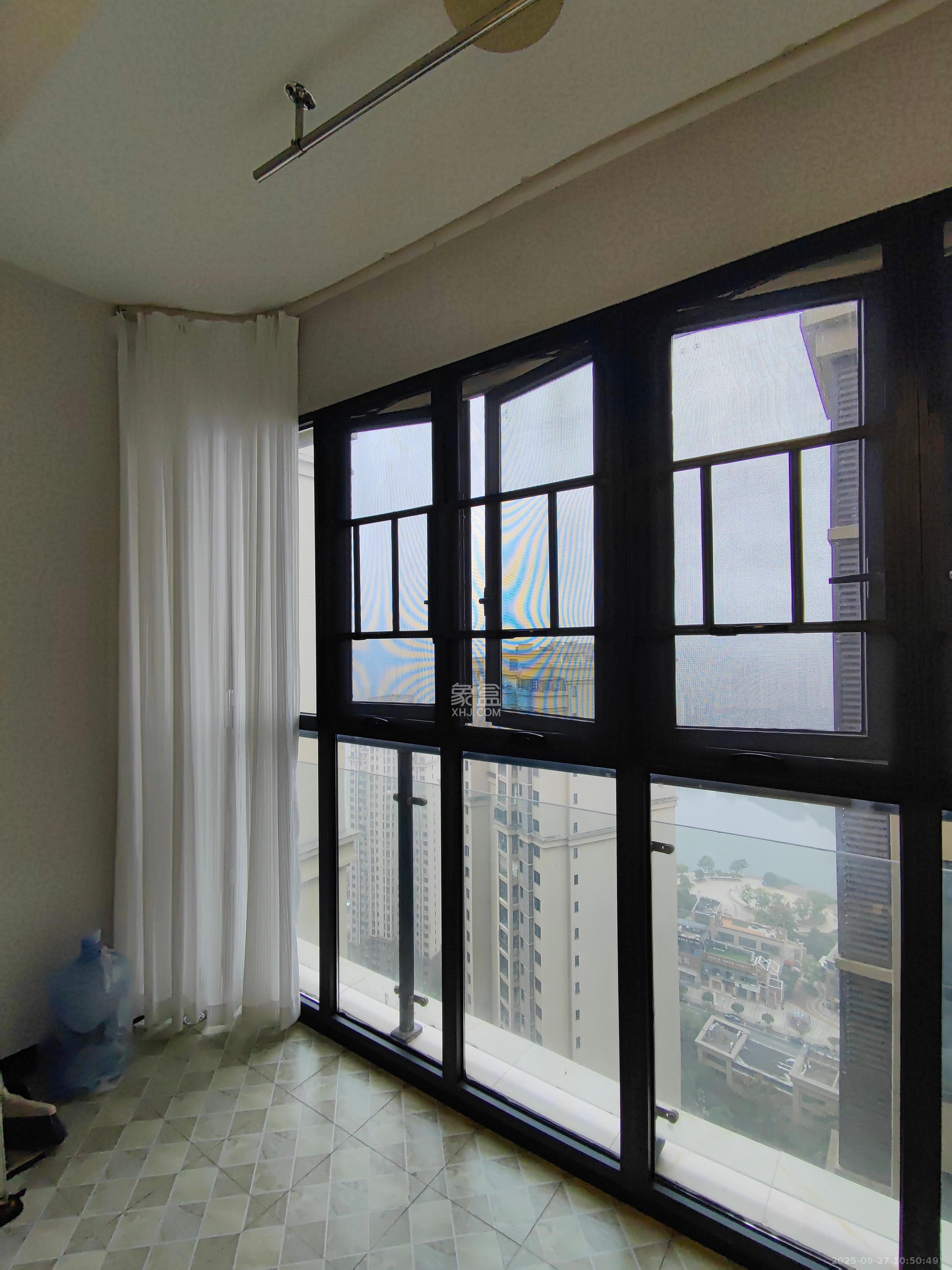 中建梅溪湖中心  3室2厅2卫    3400.0元/月室内图