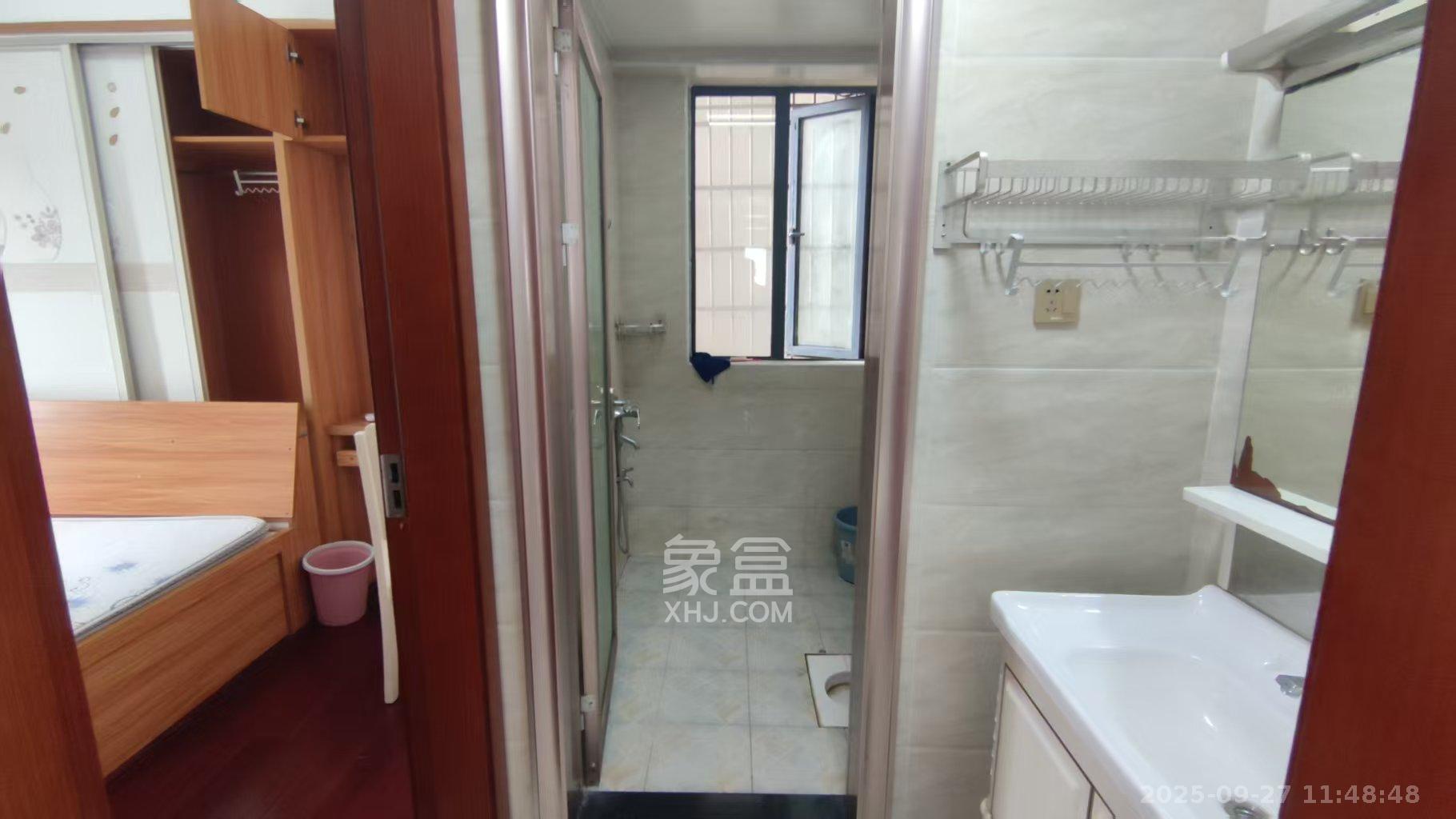 和隆花半里 3室2厅2卫 2400.0元/月 和隆花半里 3室2厅2卫 2400.0元/月室内图