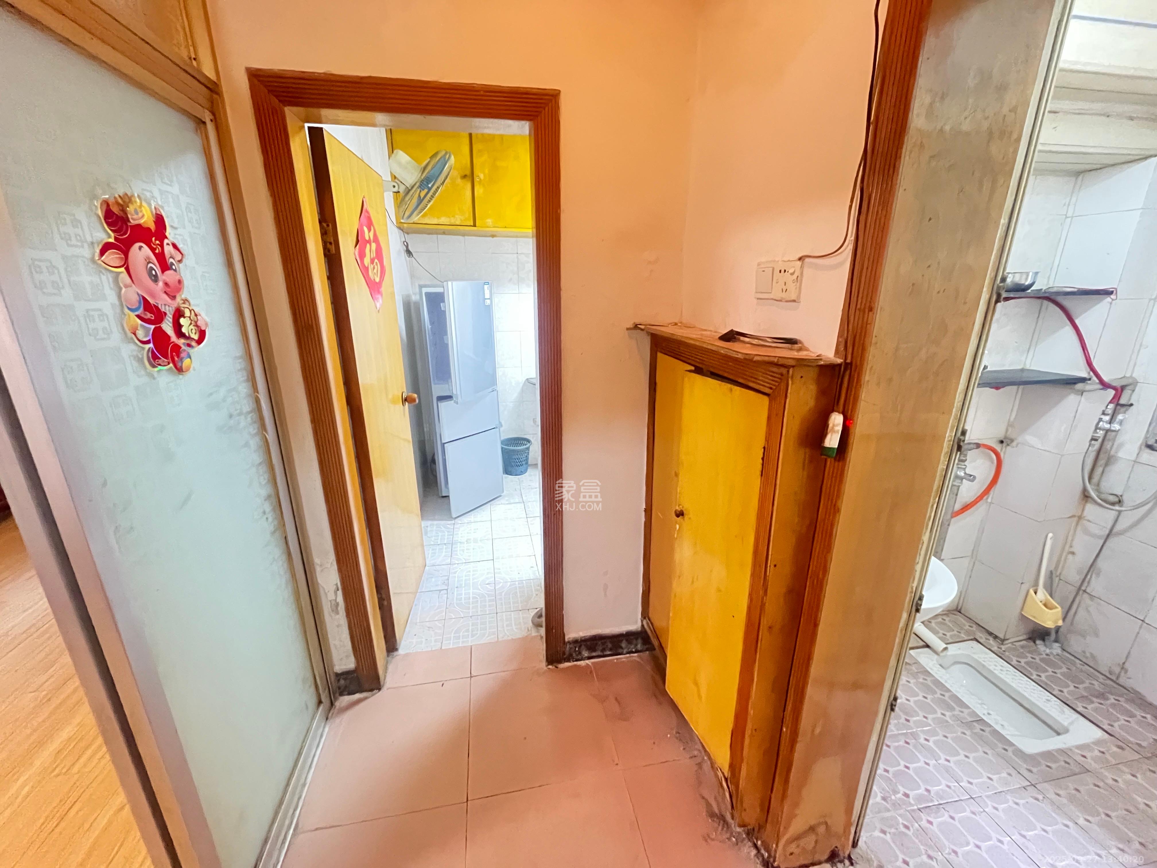 天剑社区（湖南省水利水电一公司宿舍）  2室2厅1卫   1900.00元/月