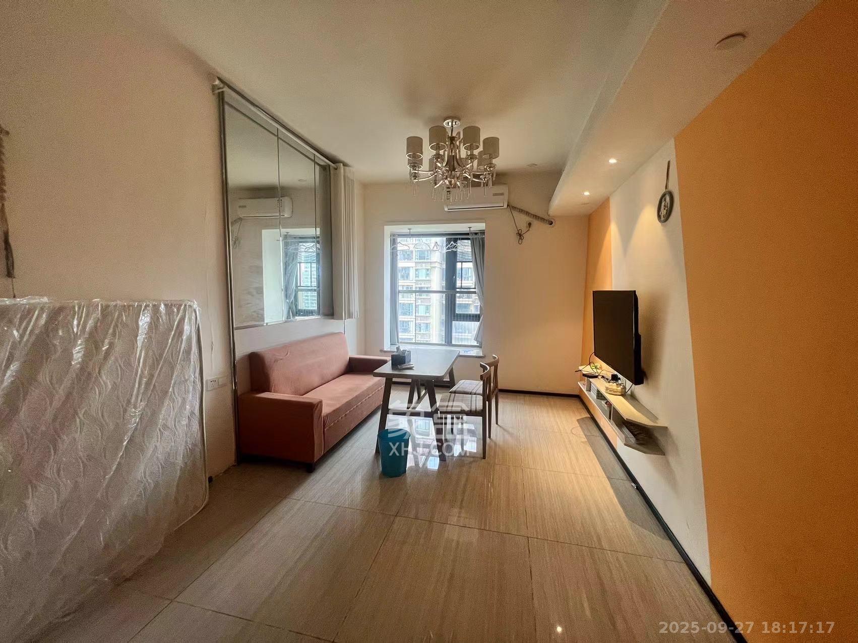 恒大国际广场 1室1厅1卫 2000.0元/月 恒大国际广场 1室1厅1卫 2000.0元/月室内图