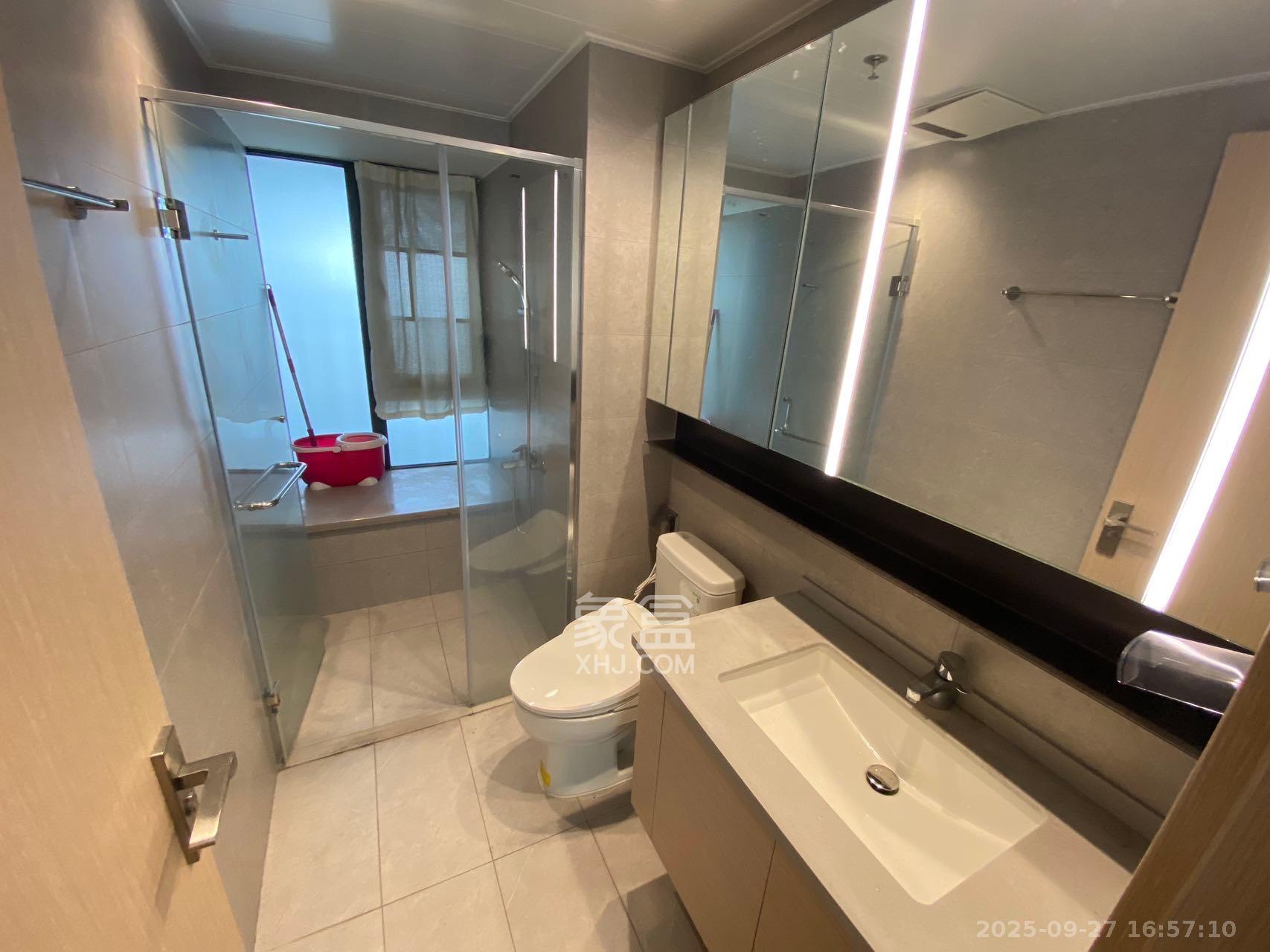 时代梅溪领峰 3室1厅2卫 3500.0元/月 时代梅溪领峰 3室1厅2卫 3500.0元/月室内图