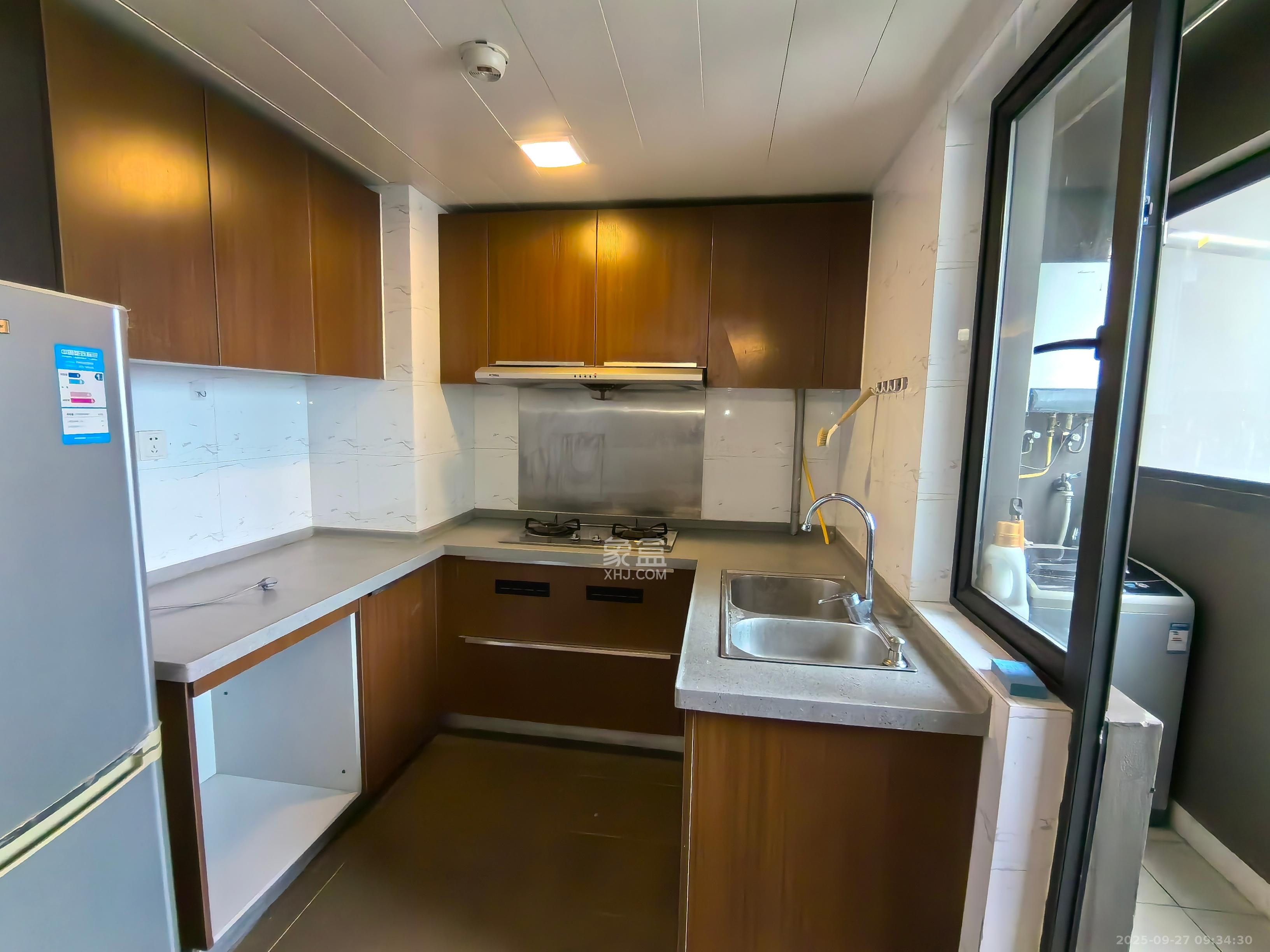 万科金域华府三四期 4室2厅2卫 2800.0元/月 万科金域华府三四期 4室2厅2卫 2800.0元/月室内图