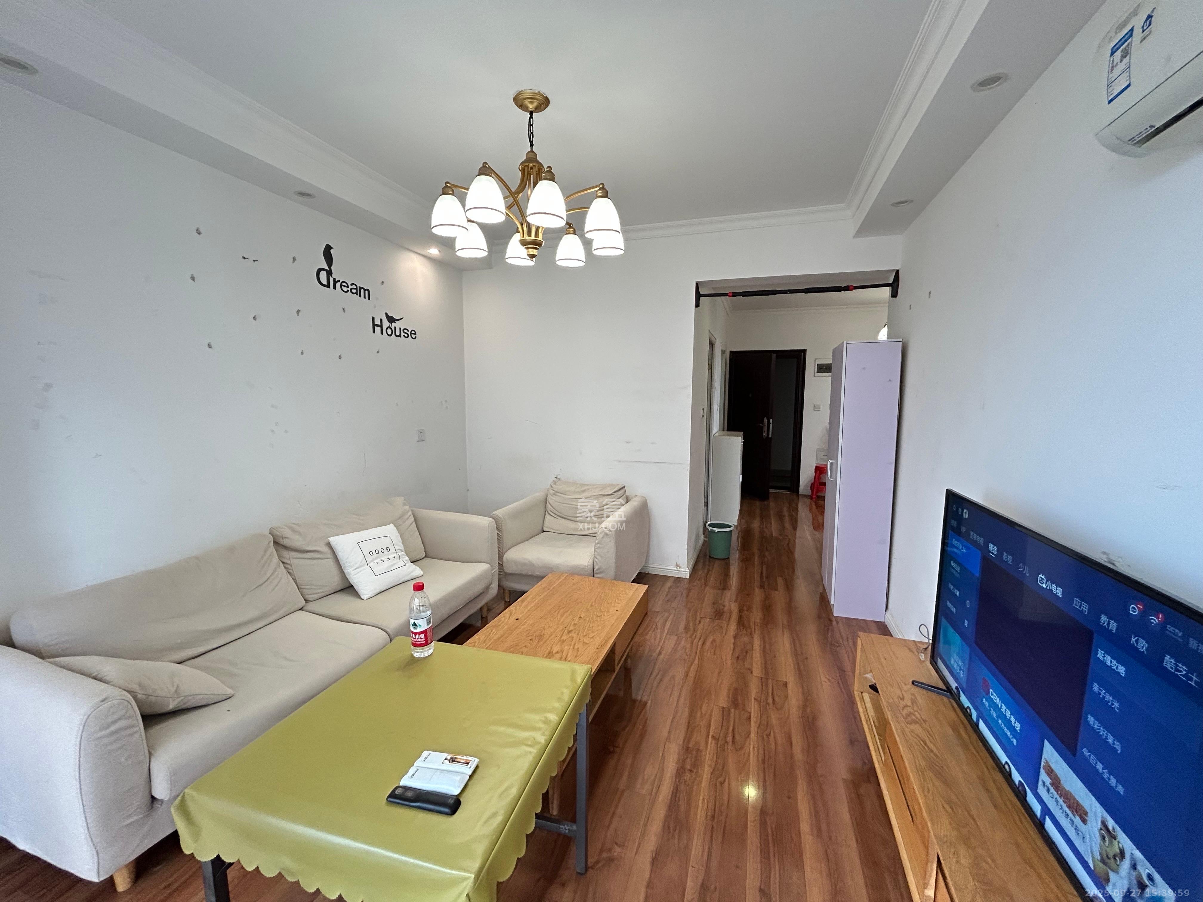 梅溪鑫苑名家 3室2厅1卫 2200.0元/月 梅溪鑫苑名家 3室2厅1卫 2200.0元/月室内图