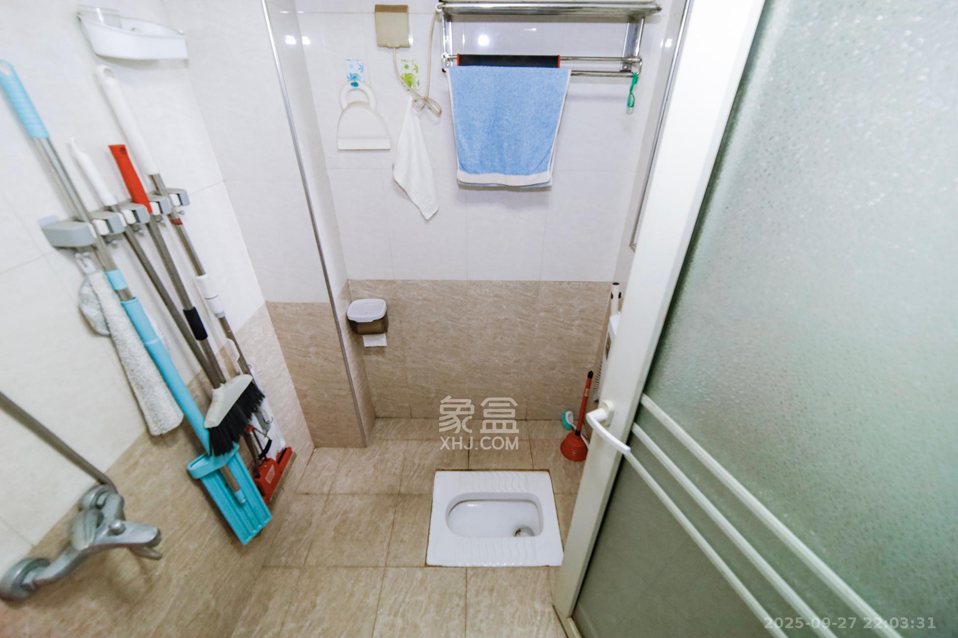 香溢豪庭  2室1厅1卫    78.8万卫生间