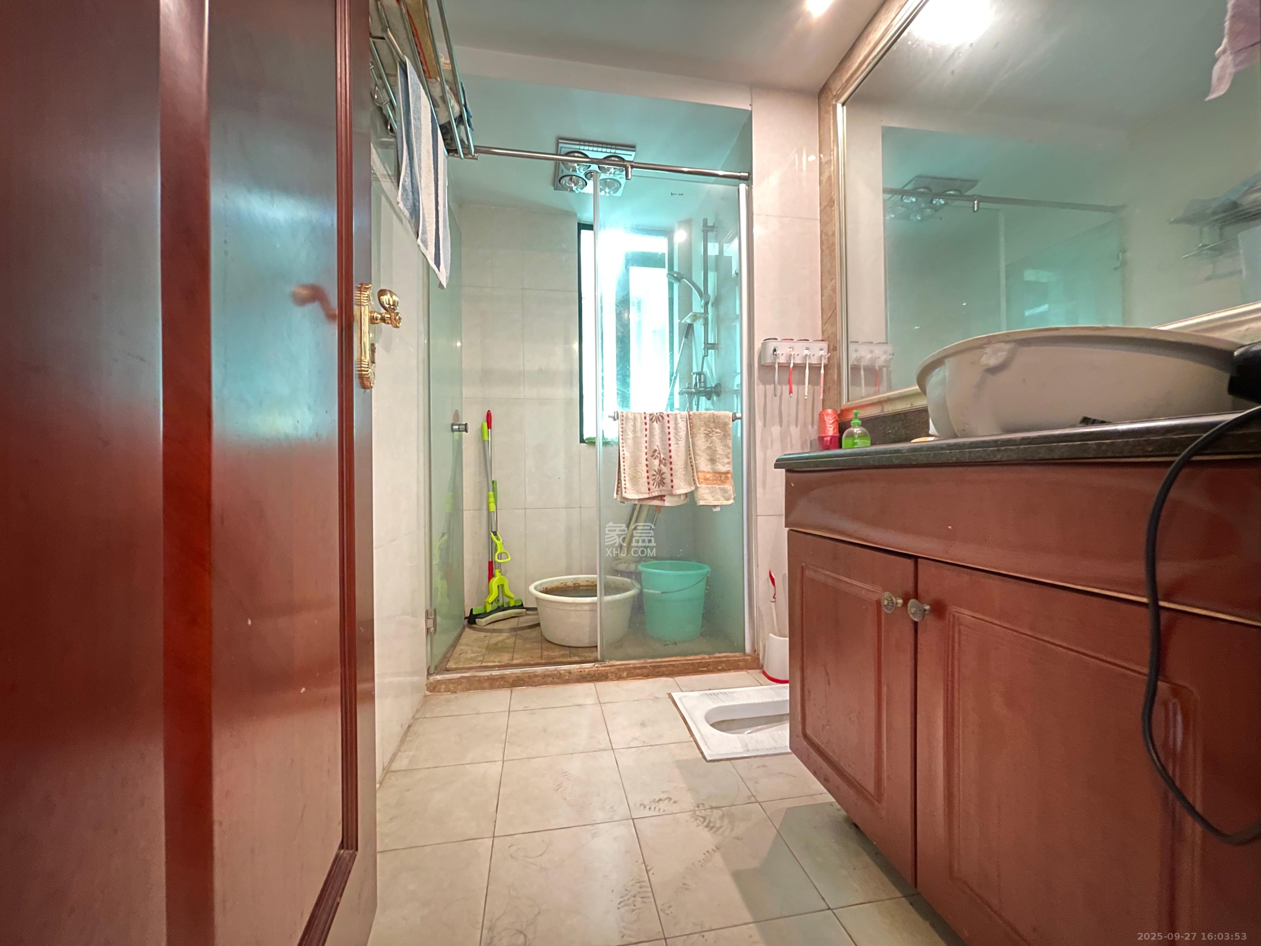 恒大名都 3室2厅2卫 1800.0元/月 恒大名都 3室2厅2卫 1800.0元/月室内图