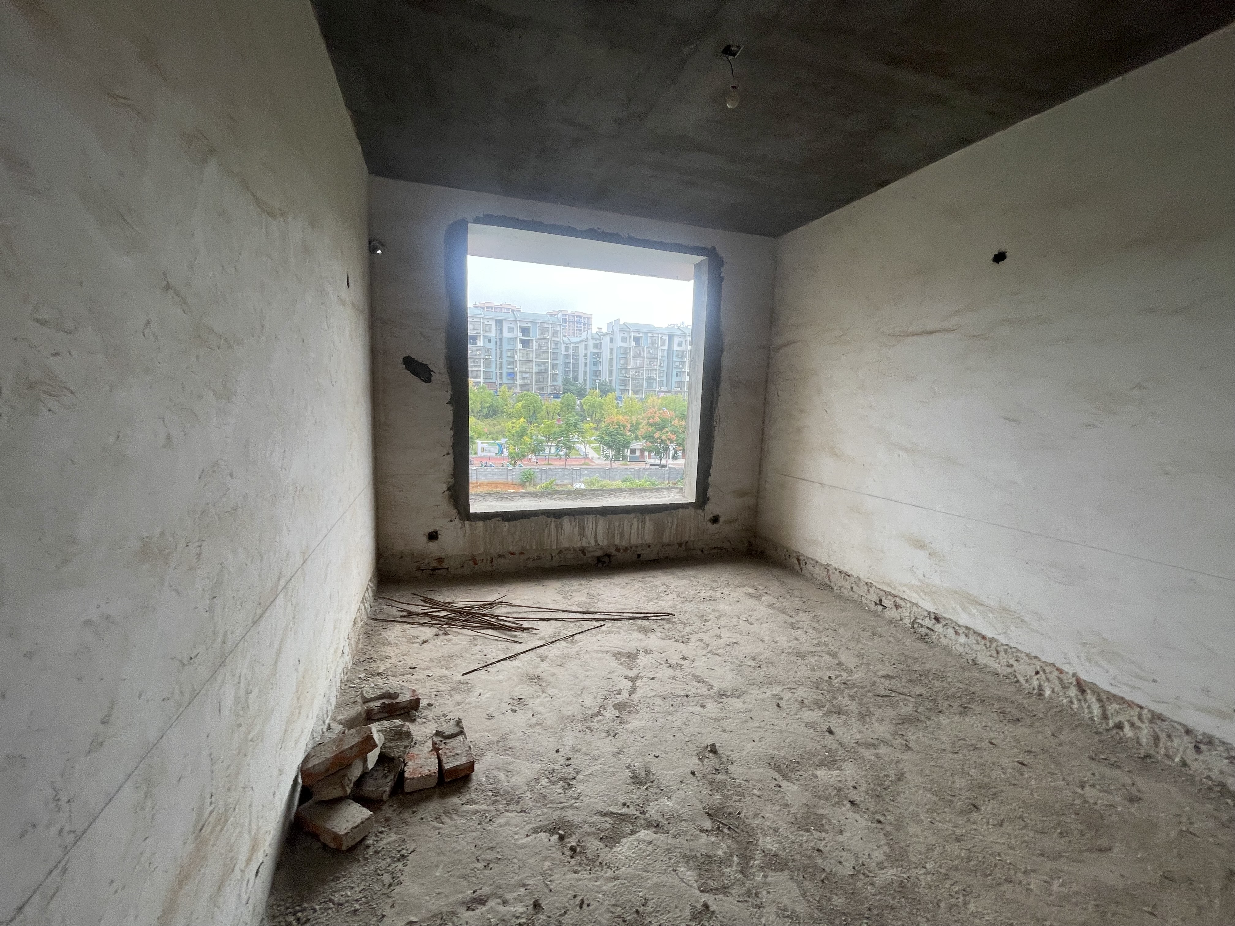 娄底市民政局 5室2厅2卫 74.8万 娄底市民政局 5室2厅2卫 74.8万客厅