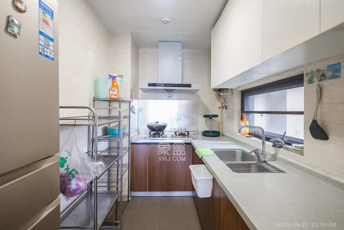 万科里金域国际 3室2厅2卫 160.0万 万科里金域国际 3室2厅2卫 160.0万厨房