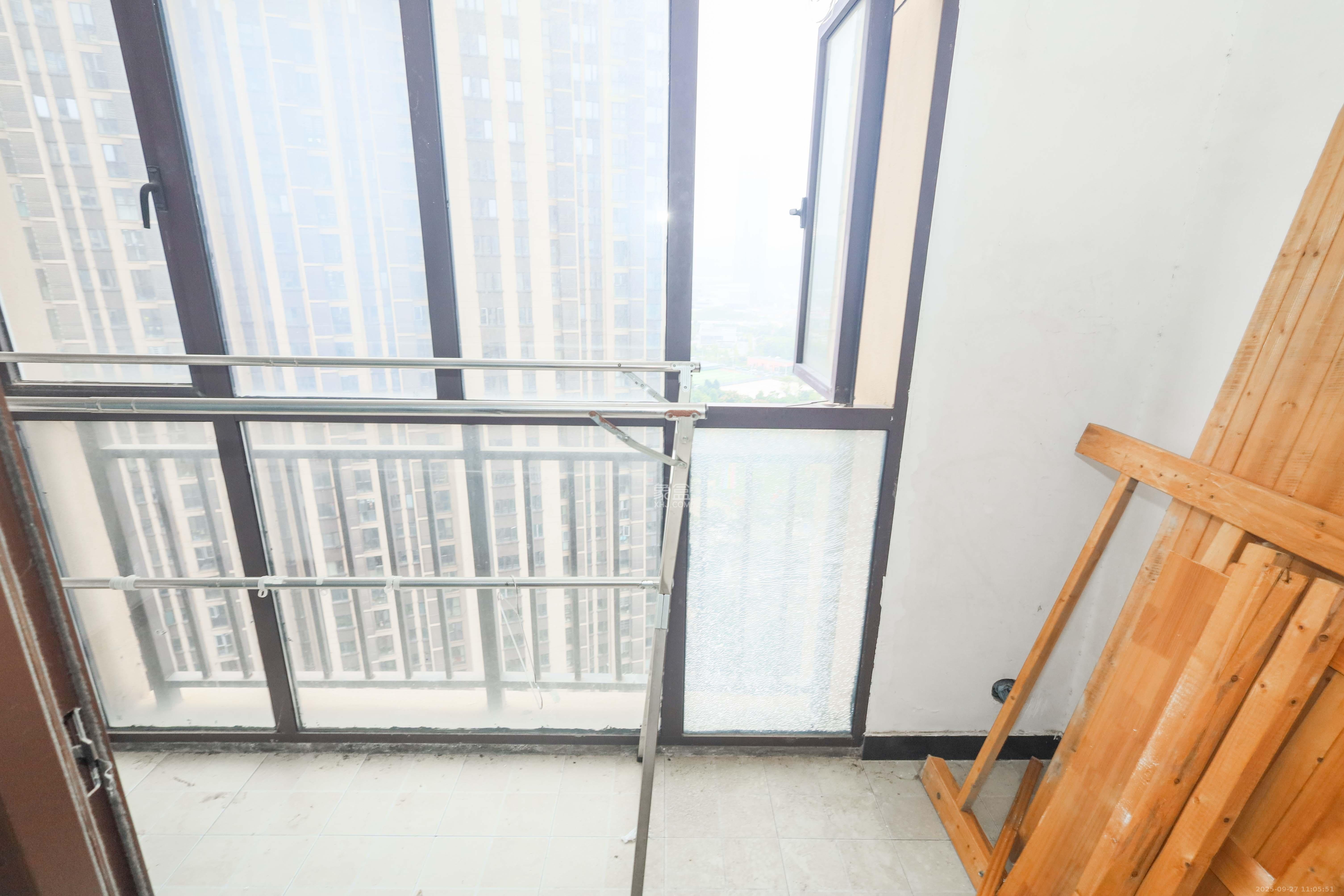 梅溪鑫苑名家 3室2厅1卫 68.0万 梅溪鑫苑名家 3室2厅1卫 68.0万阳台