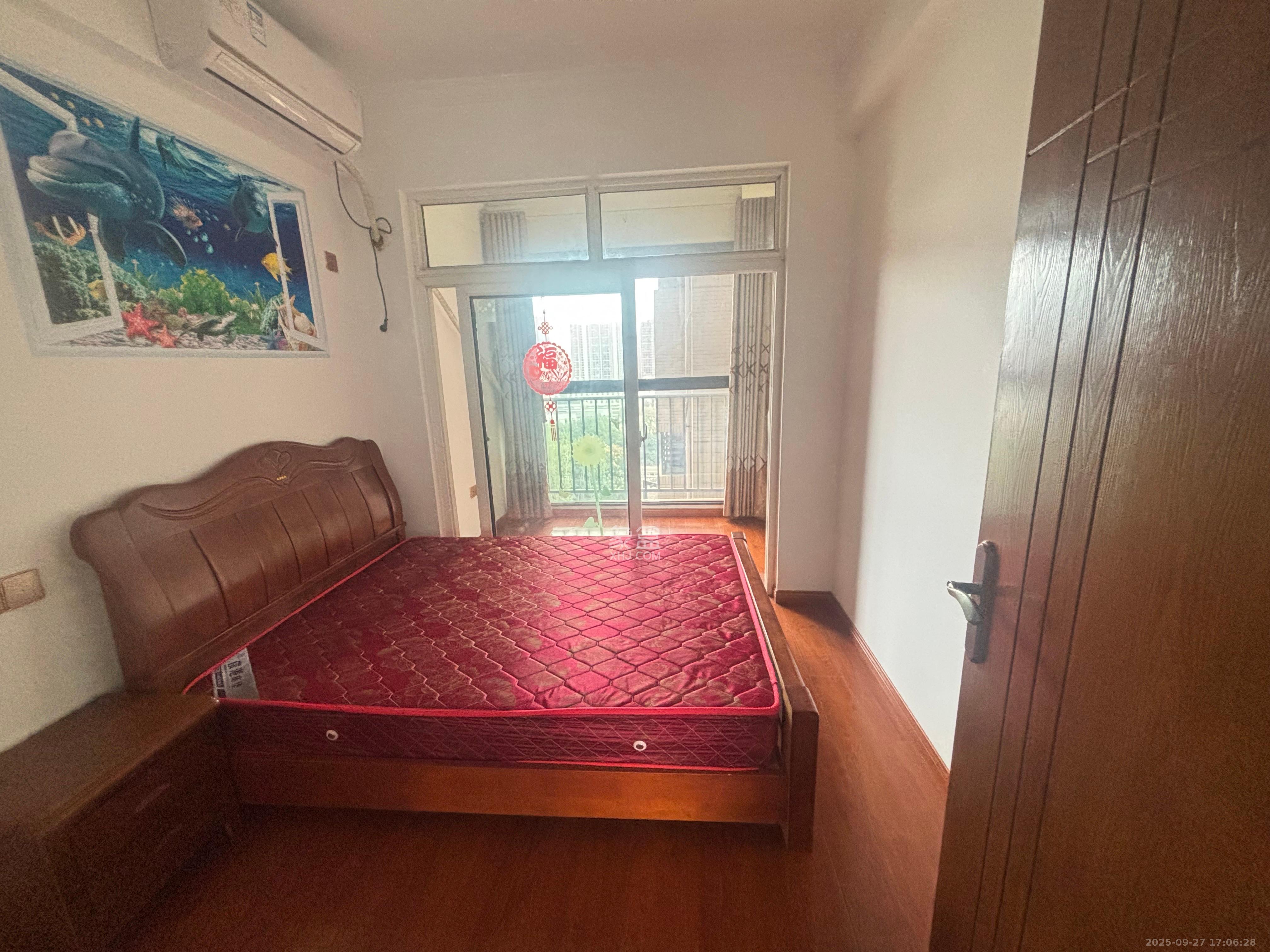 丰园城（鄱阳小区二期）  3室2厅2卫    2100.0元/月室内图