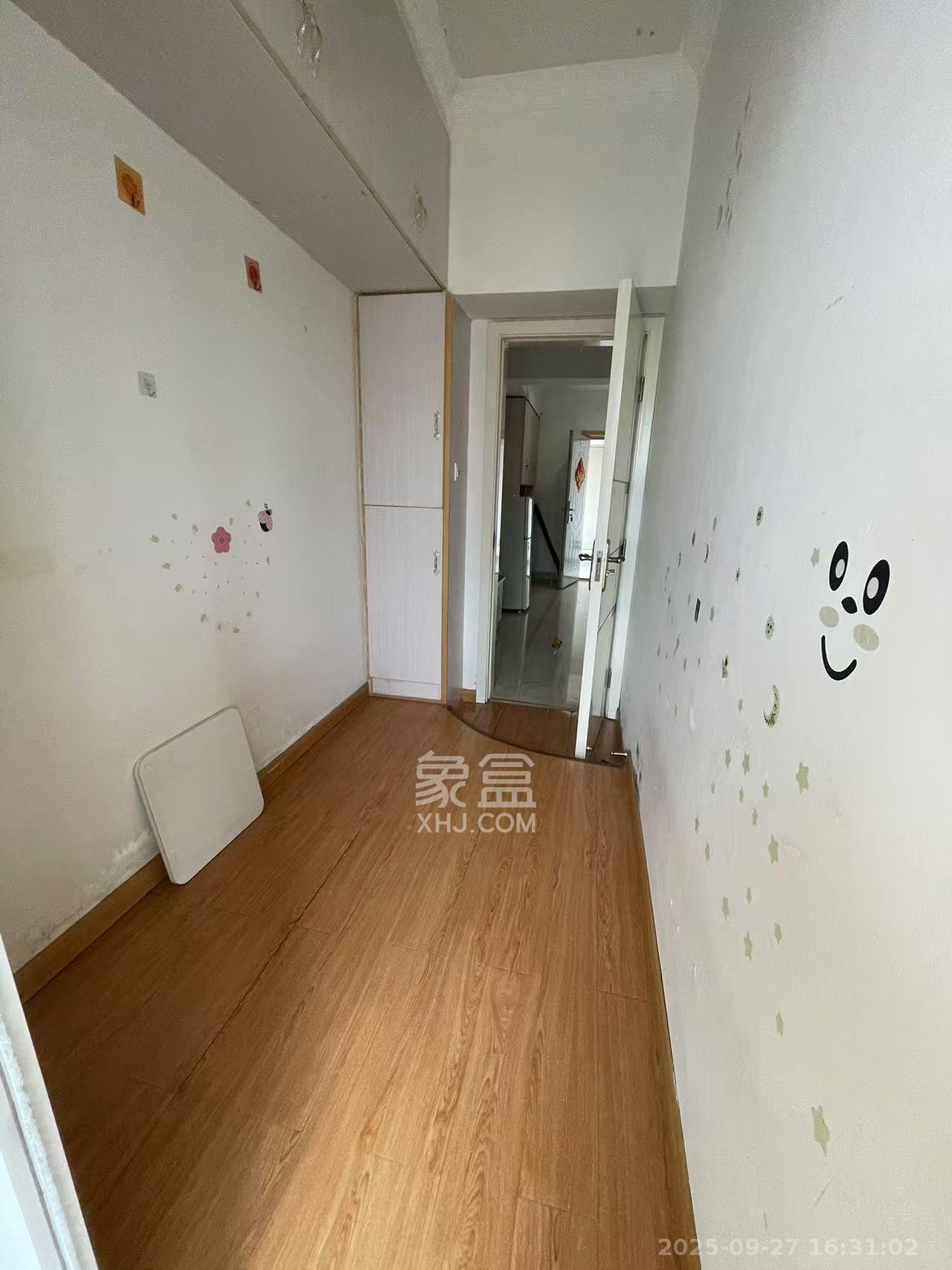 怡海星城 2室1厅1卫 1100.0元/月 怡海星城 2室1厅1卫 1100.0元/月室内图