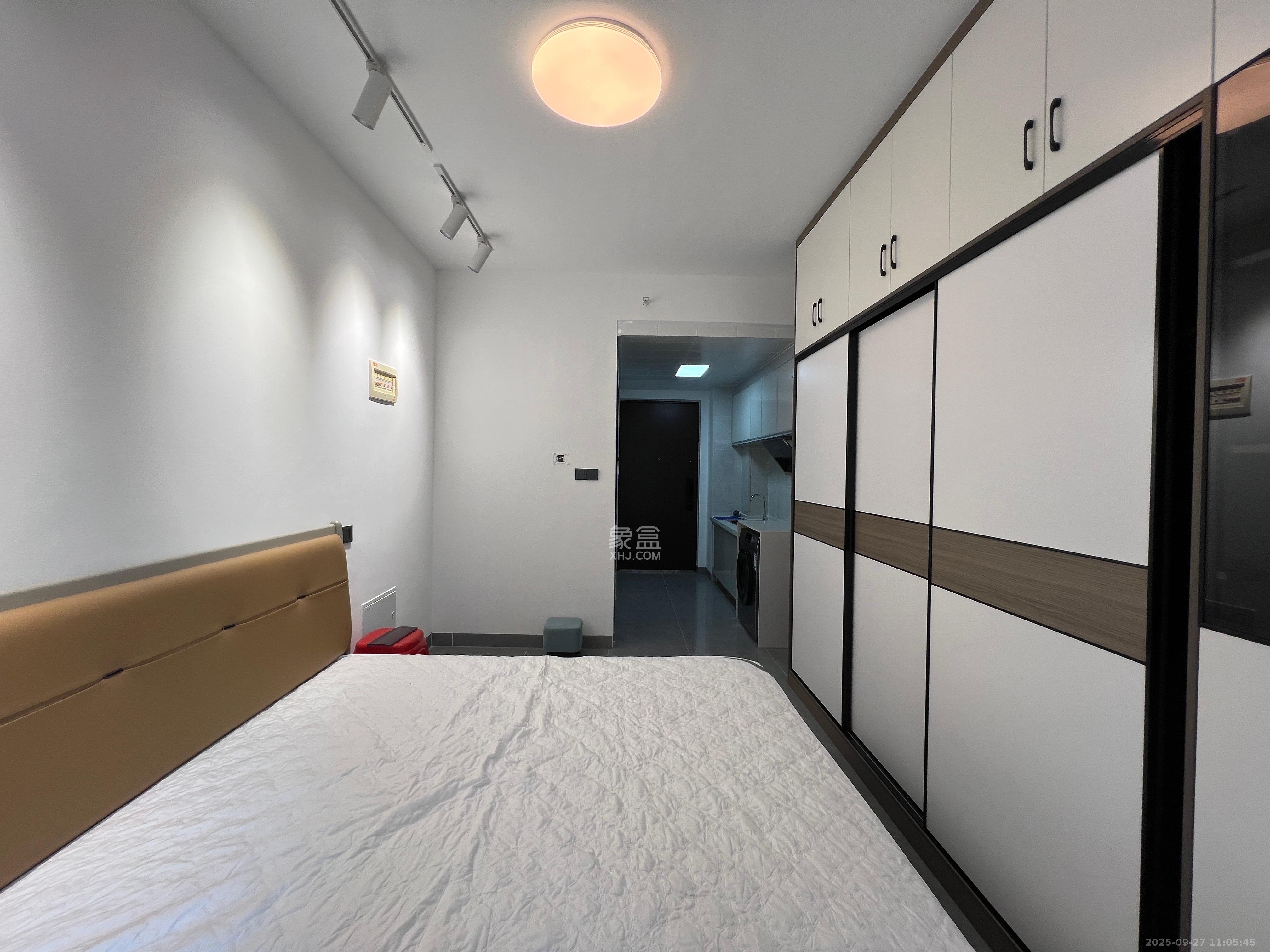 佳兆业云顶都汇 1室1厅1卫 1400.0元/月 佳兆业云顶都汇 1室1厅1卫 1400.0元/月室内图